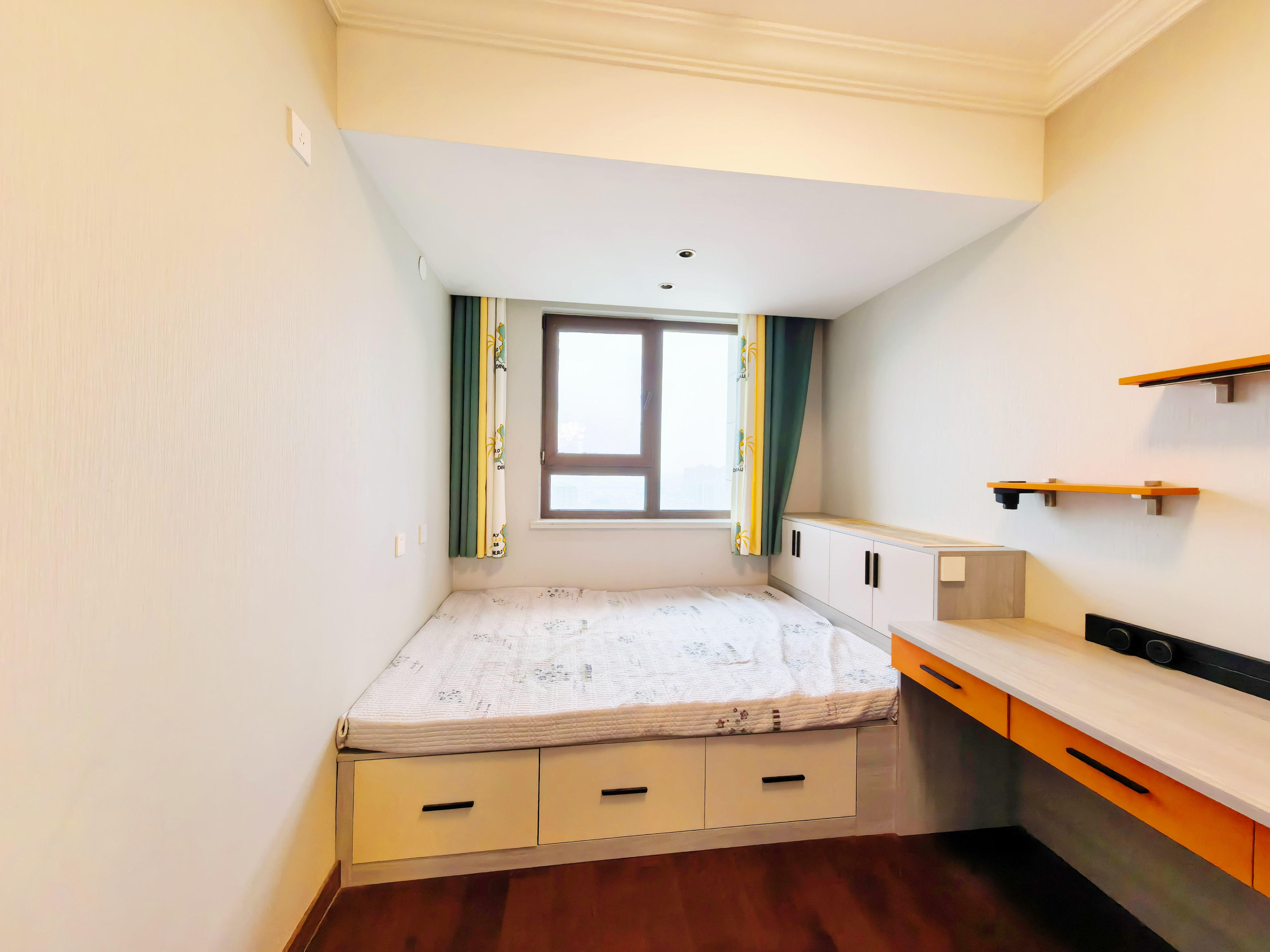 旭辉银盛泰瑞锦台