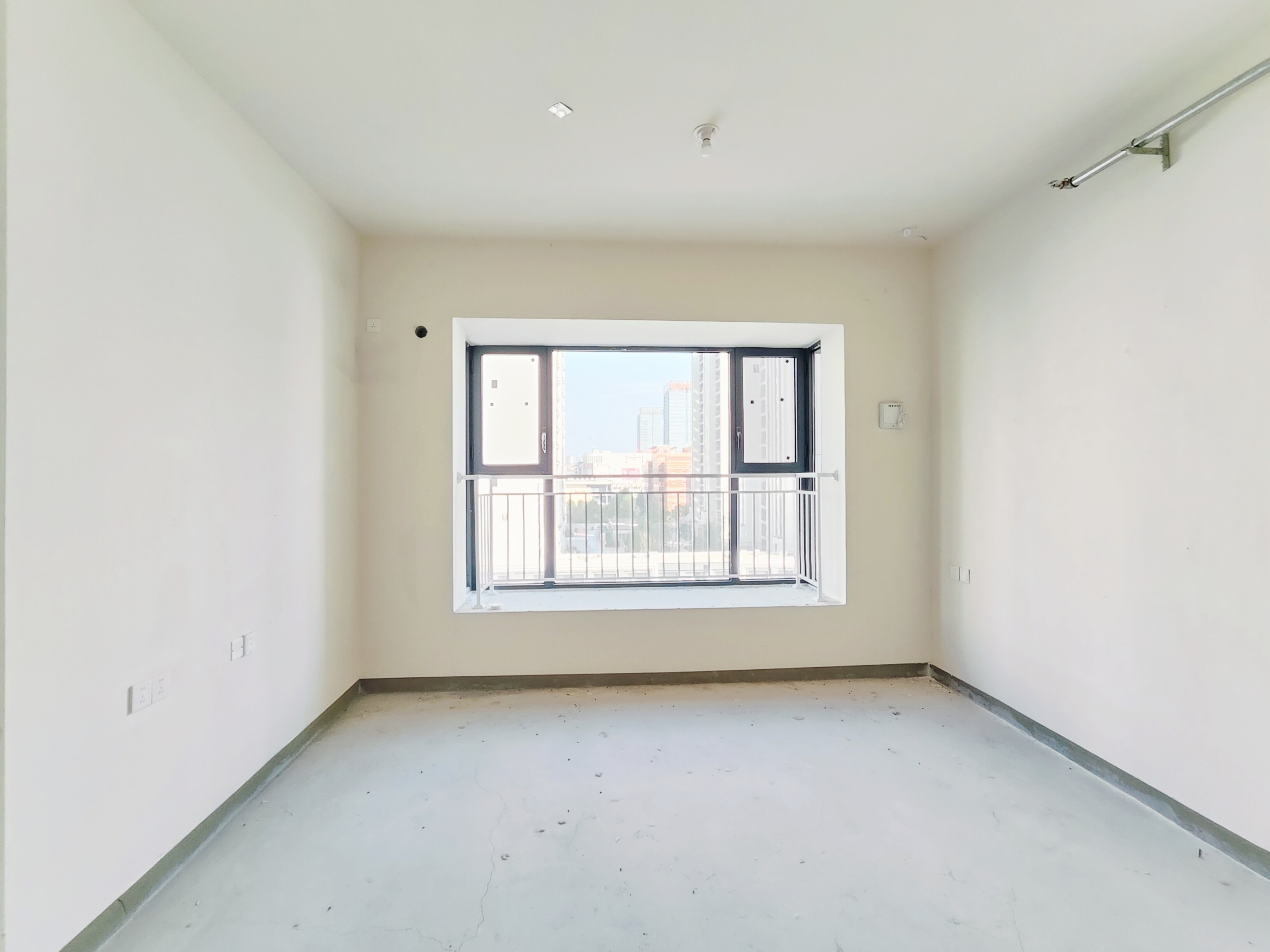 恒大滨河左岸公寓(临湖公馆花园)