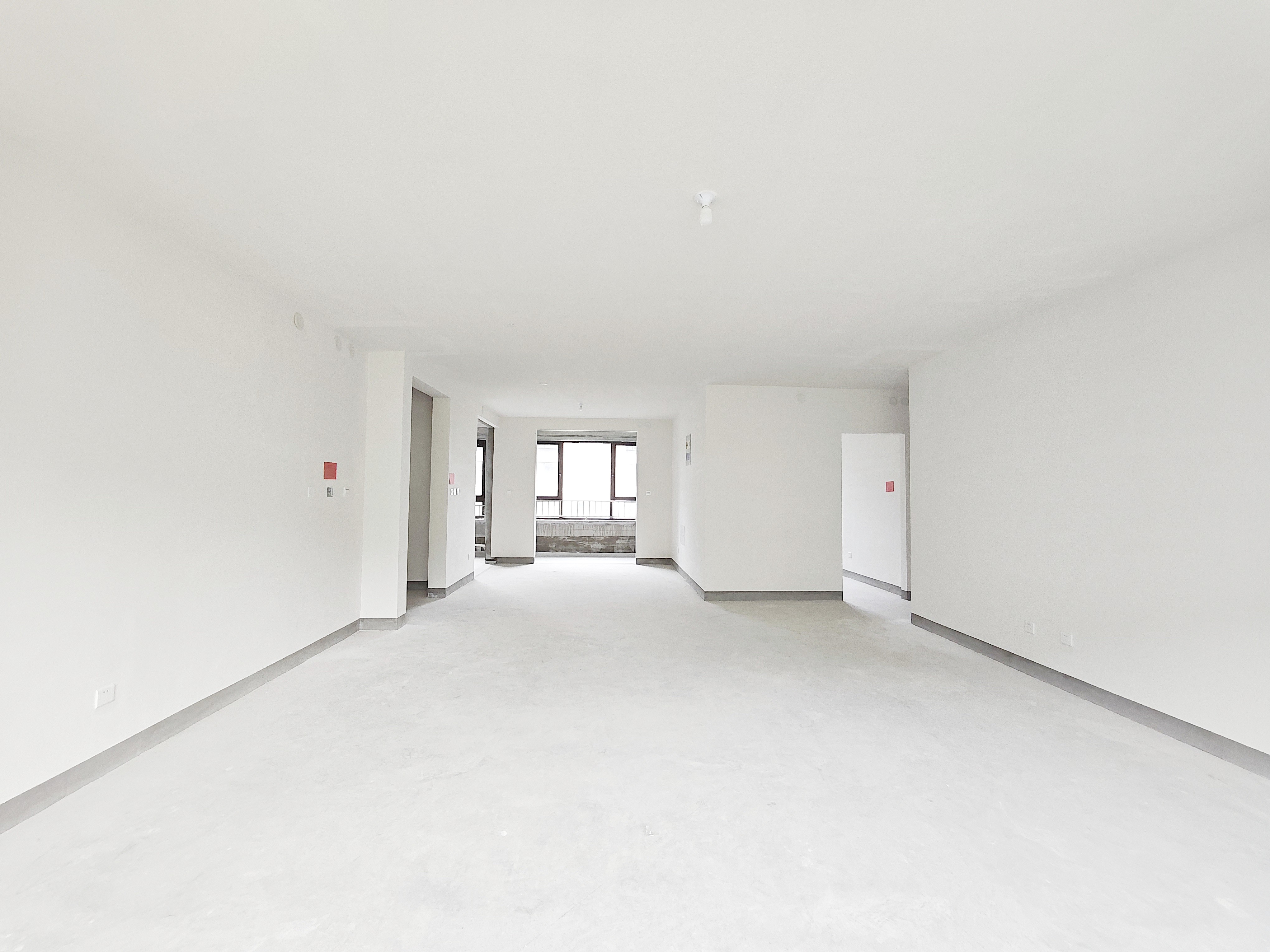  高新绿城玉兰花园 南北