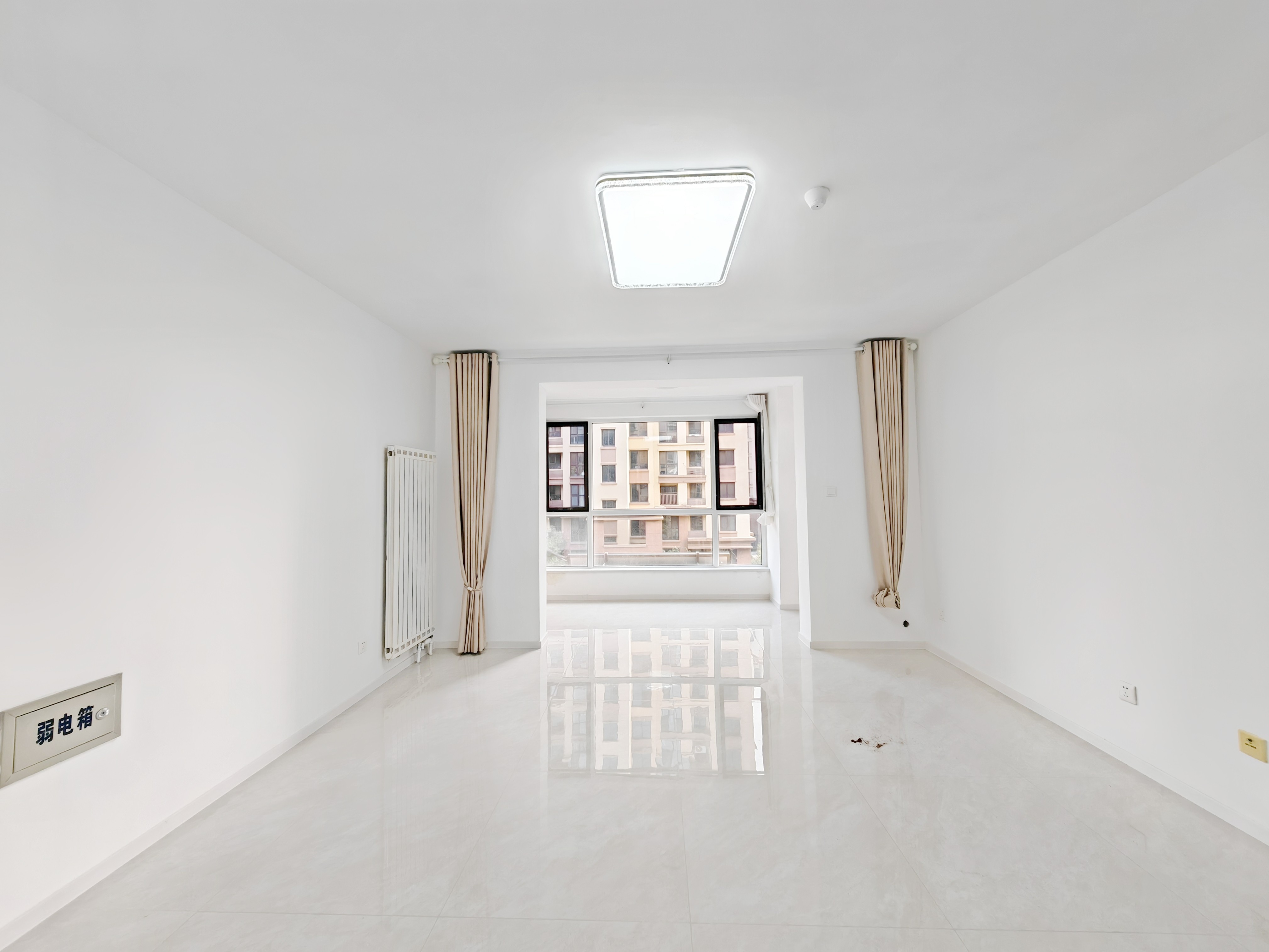  中建长清湖知园 南北