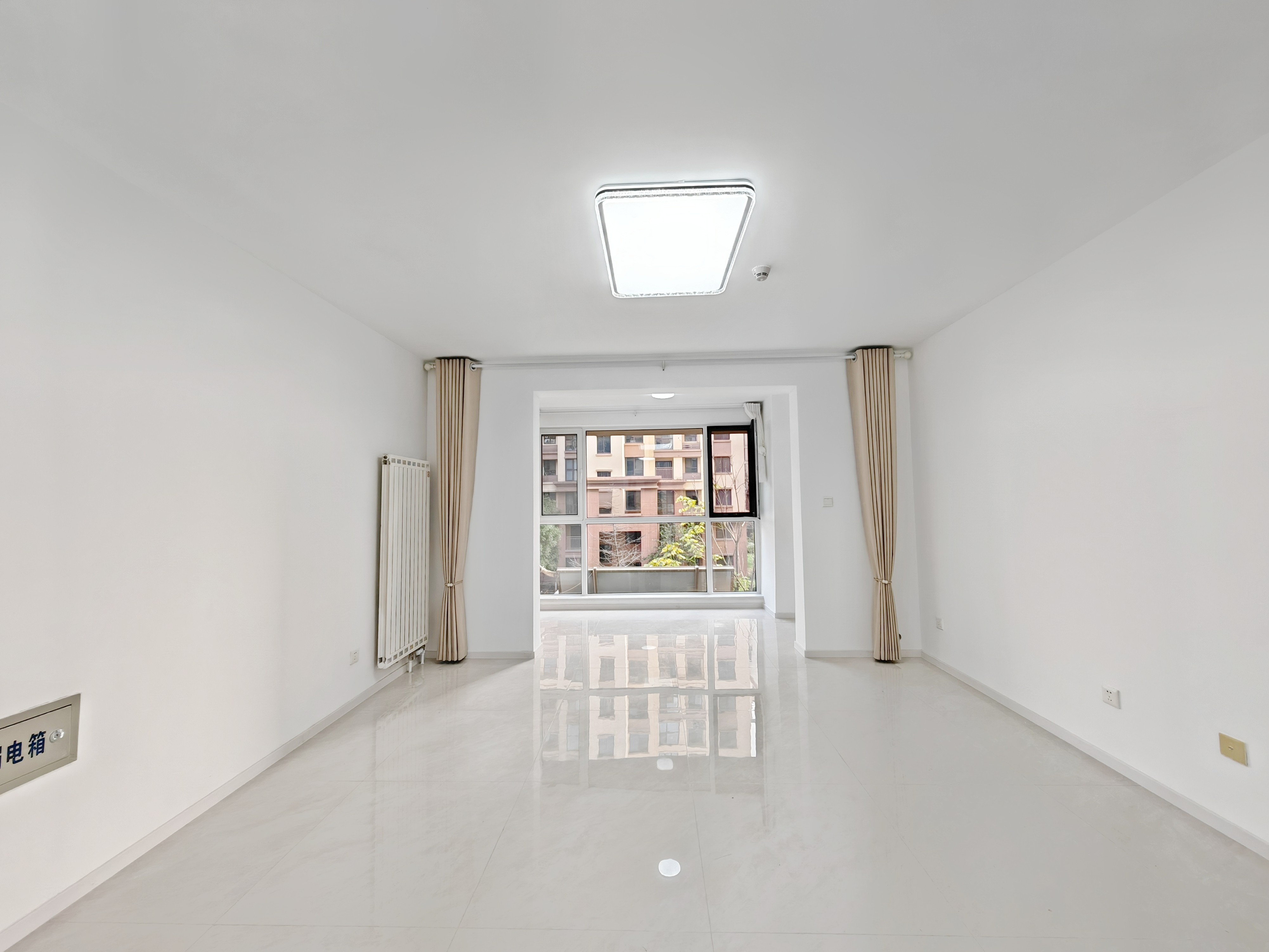  中建长清湖知园 南北