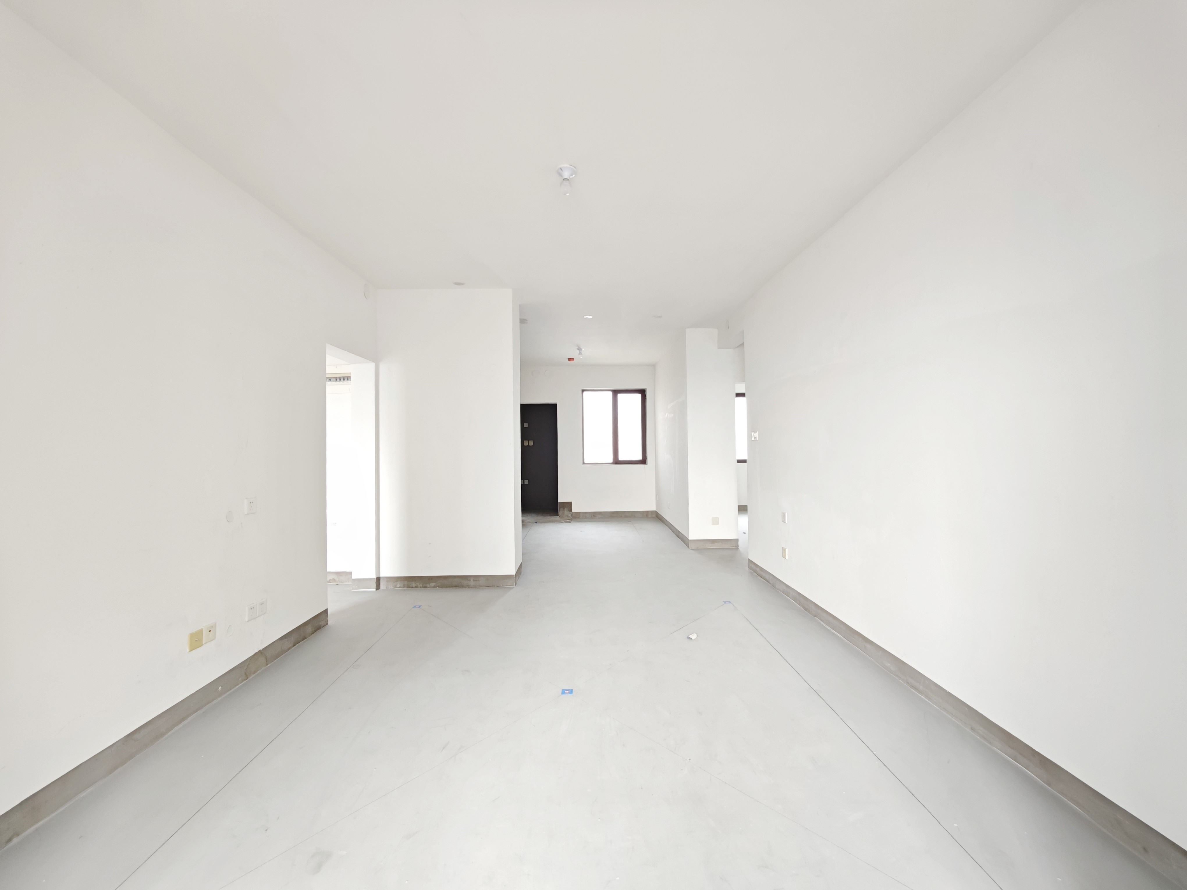  中建锦绣首府 南北