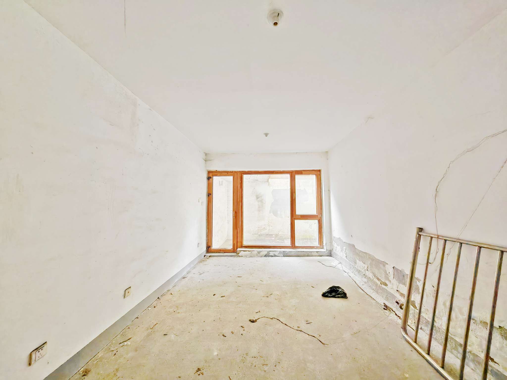  鲁商御龙湾 南北