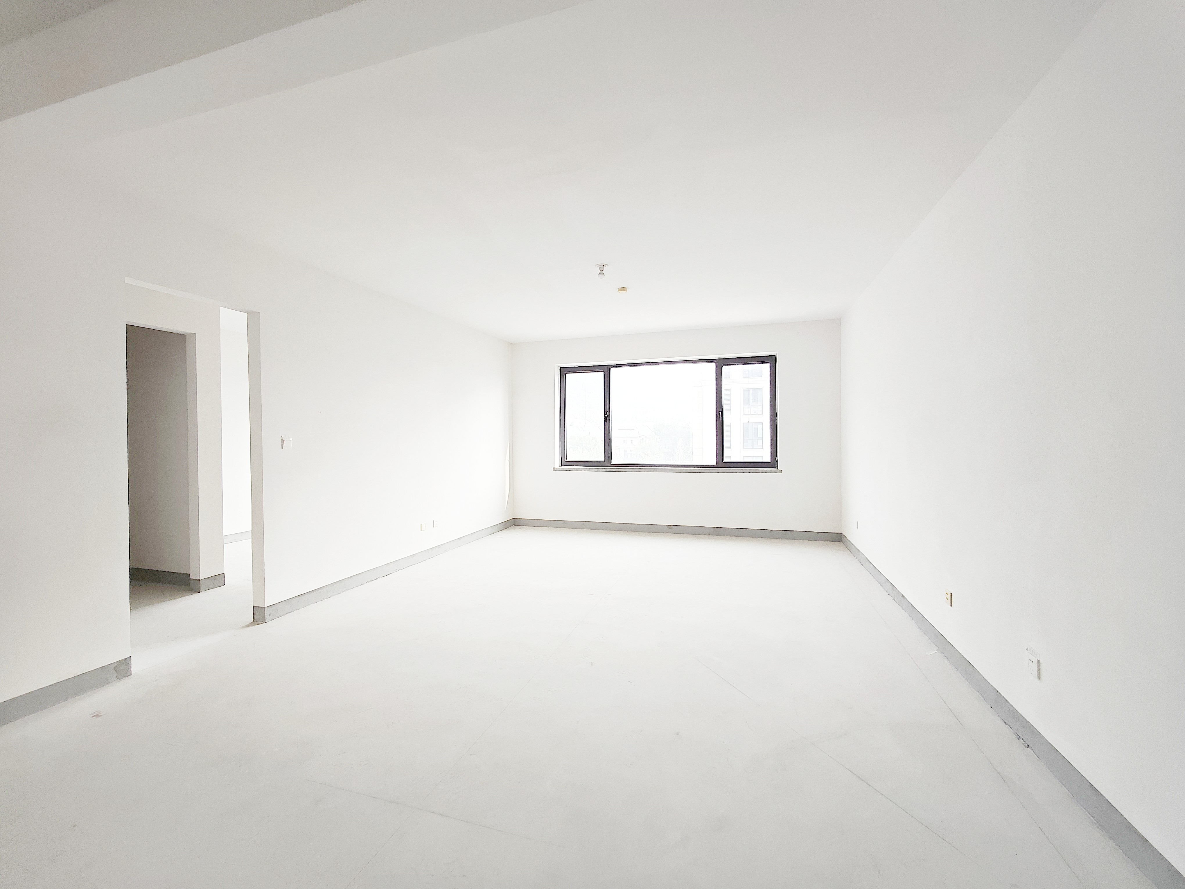  海尔绿城全运村 南