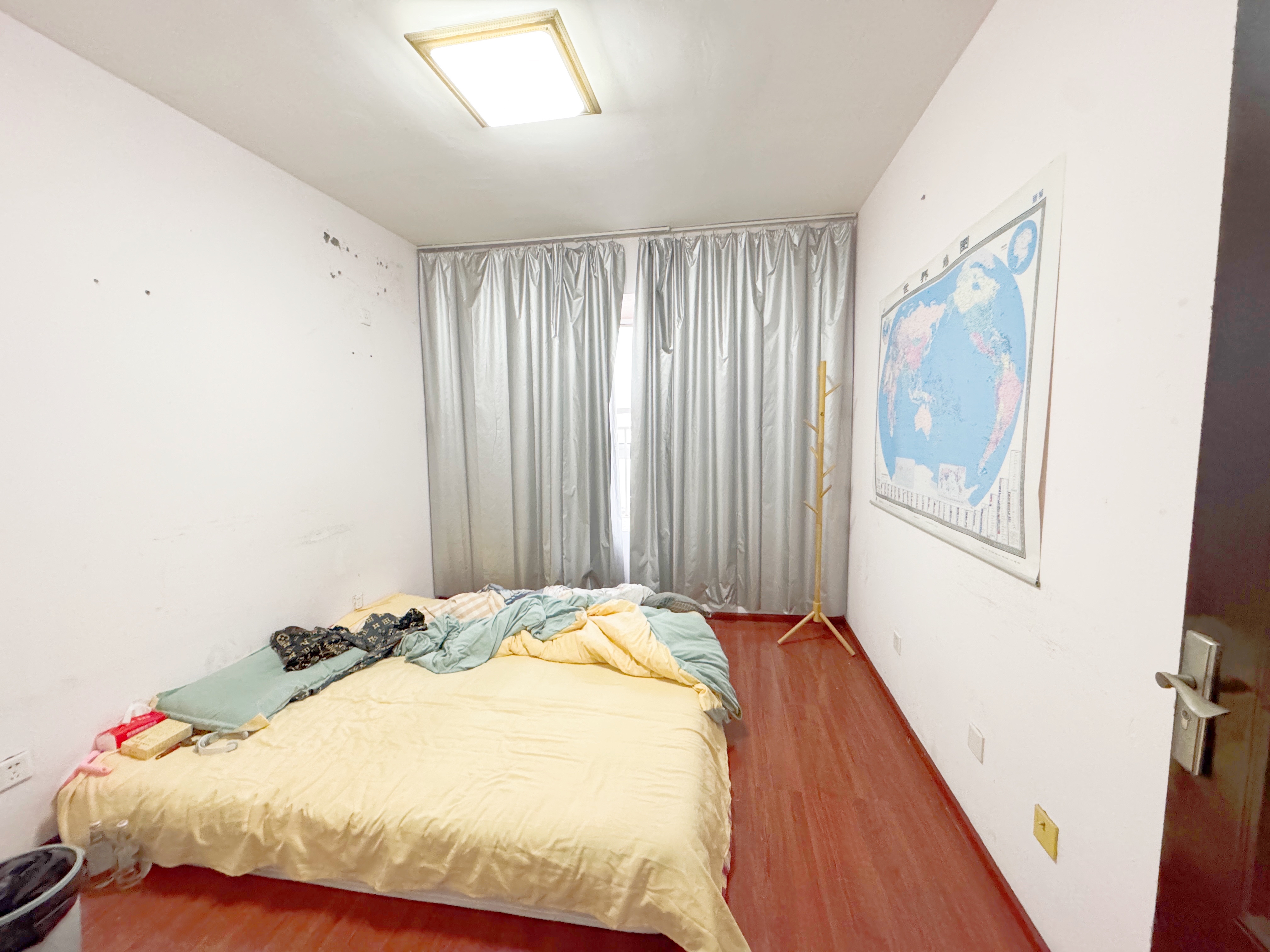 绿地新里梵尔赛公馆