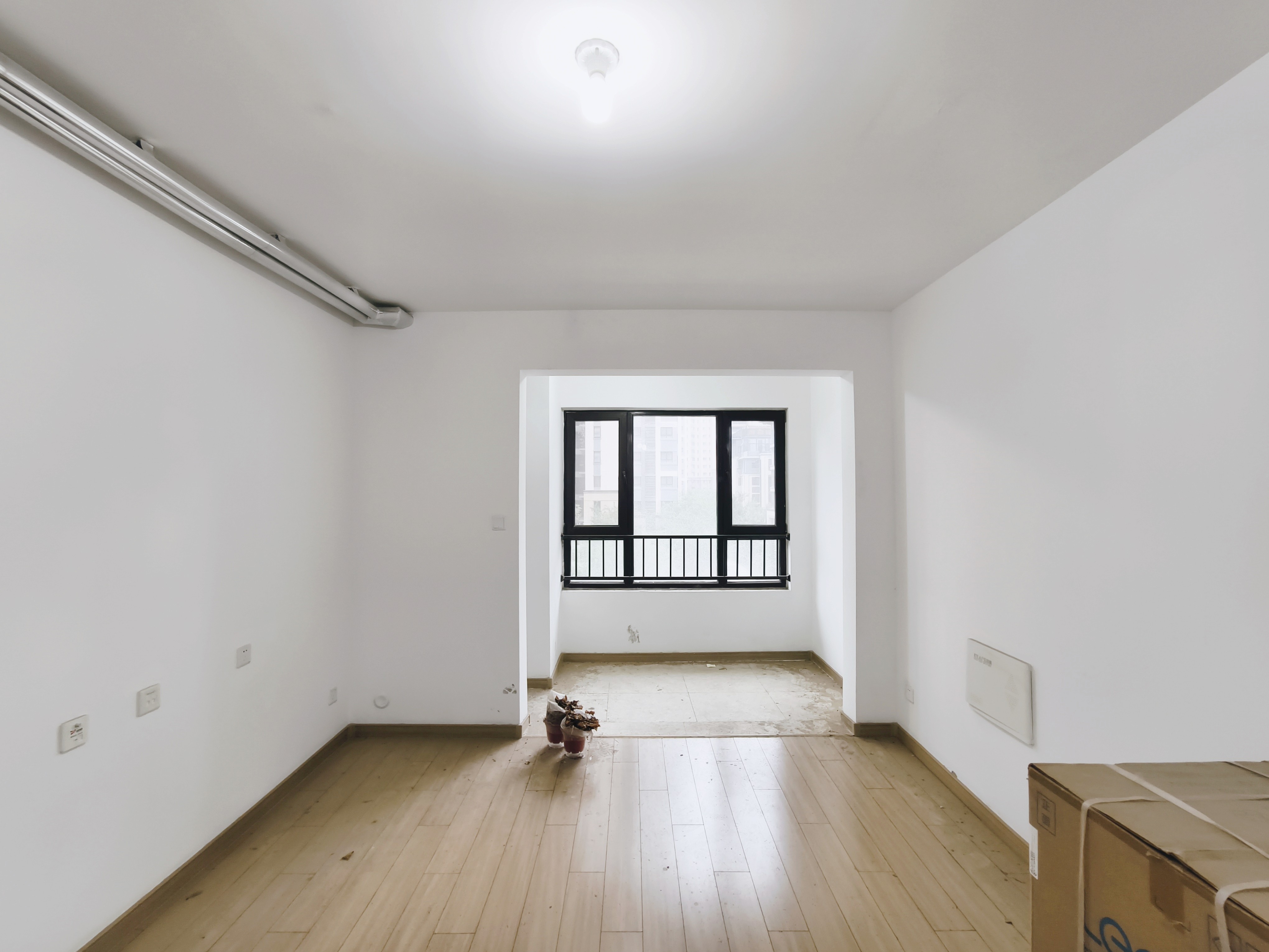  龙湖九里晴川 南