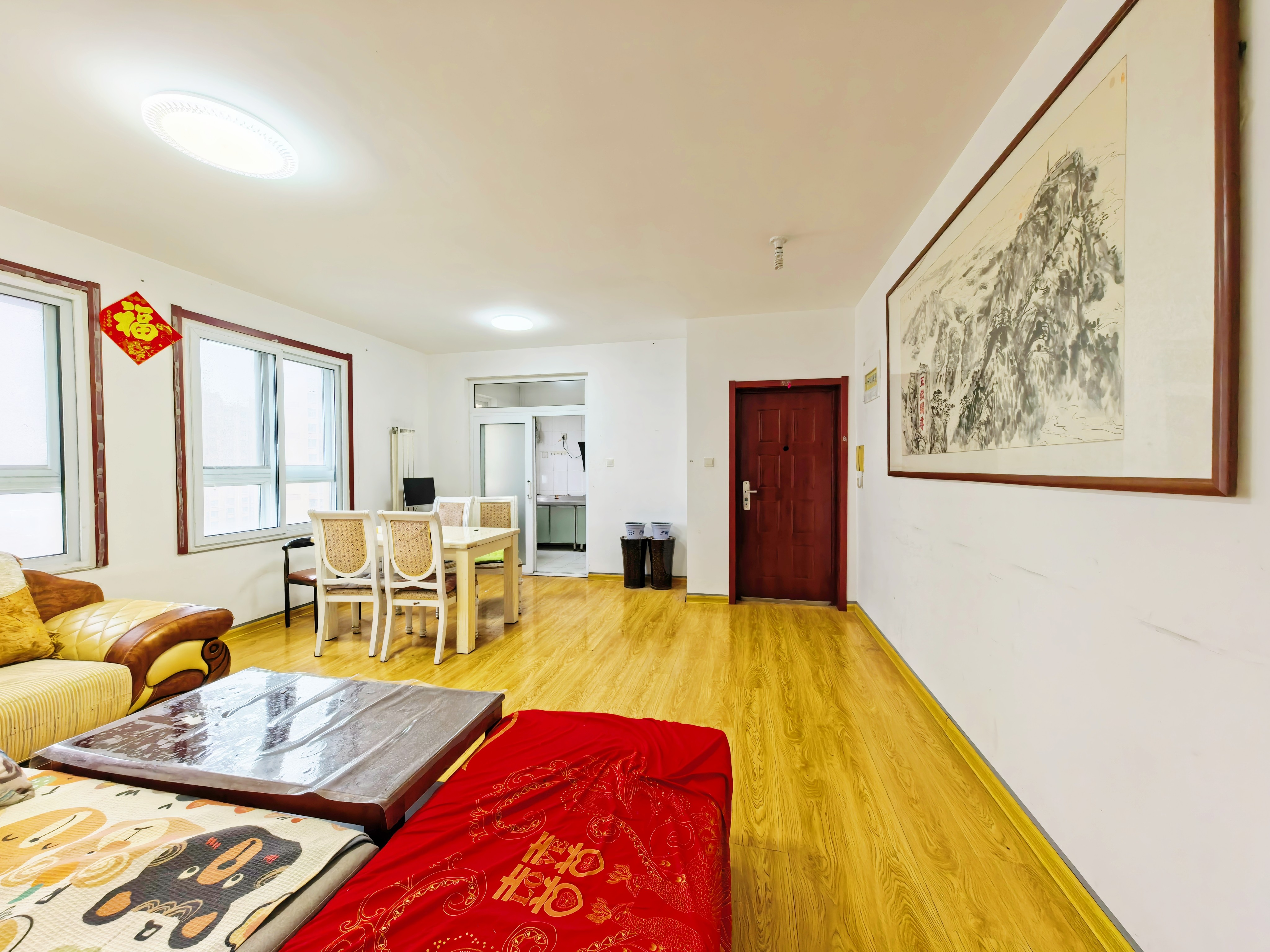  三室南北通透 电梯房 好楼层 采光无遮挡 产权清晰 腊山南苑