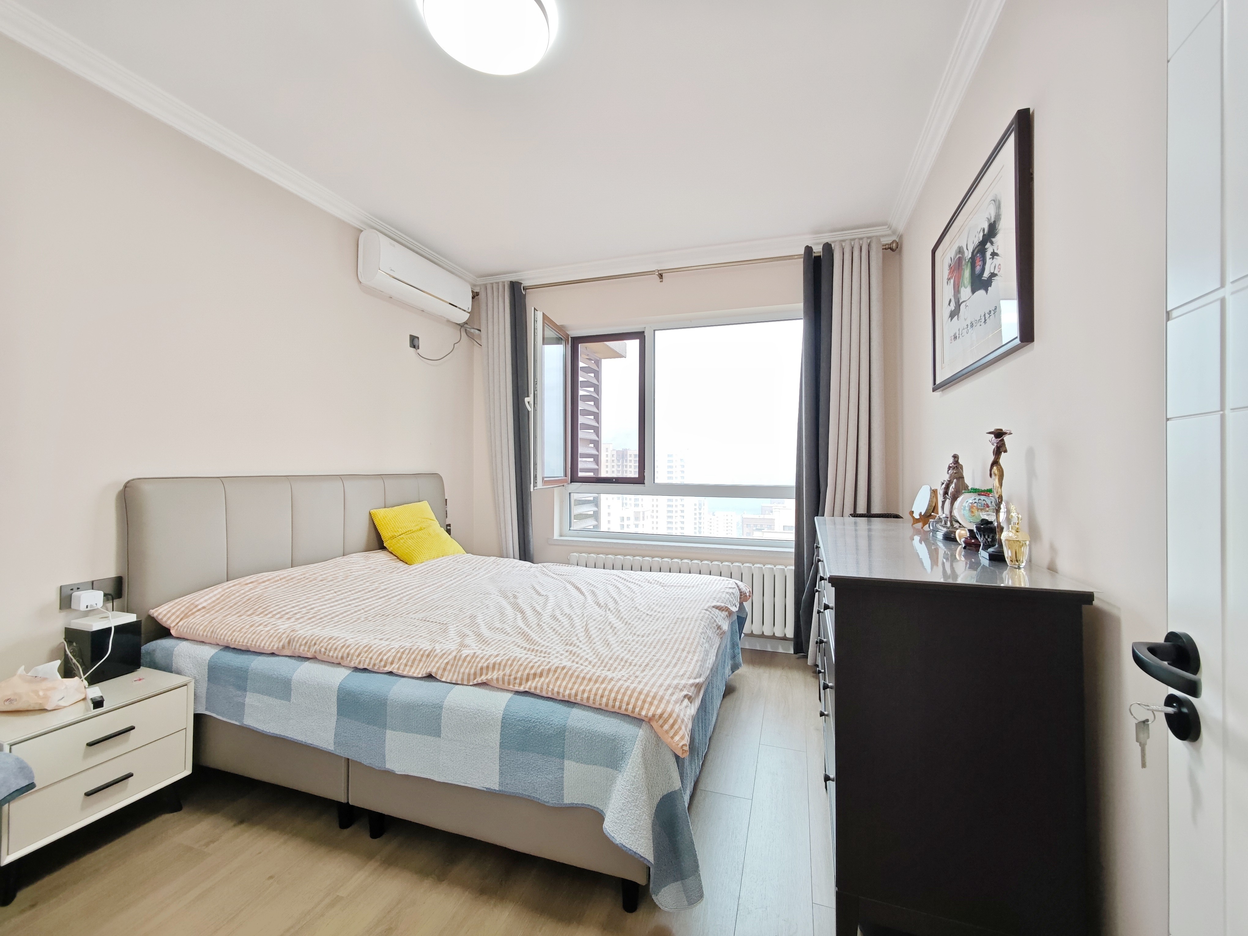 绿地新里香榭丽公馆