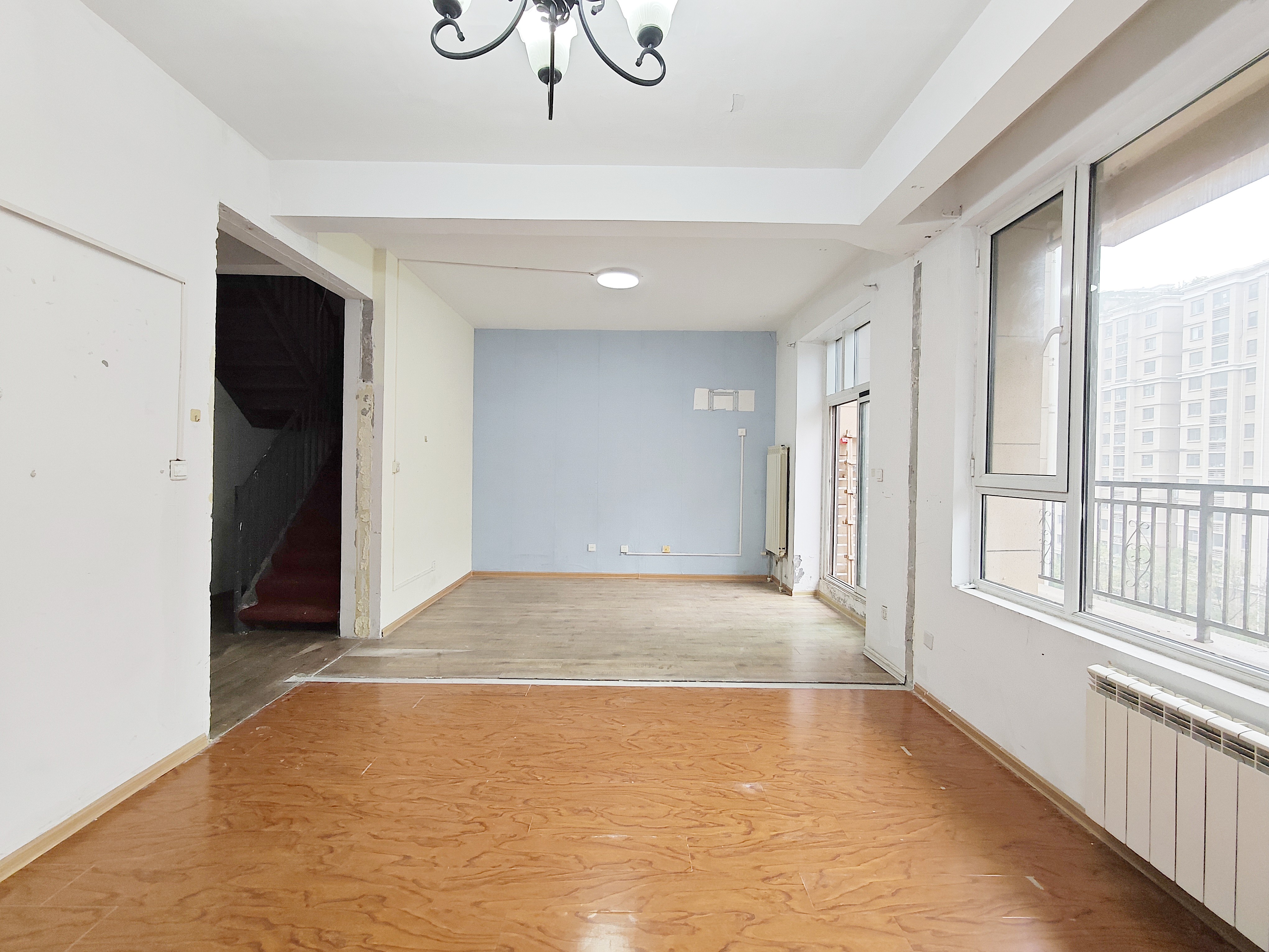  济高舜奥华府 南北