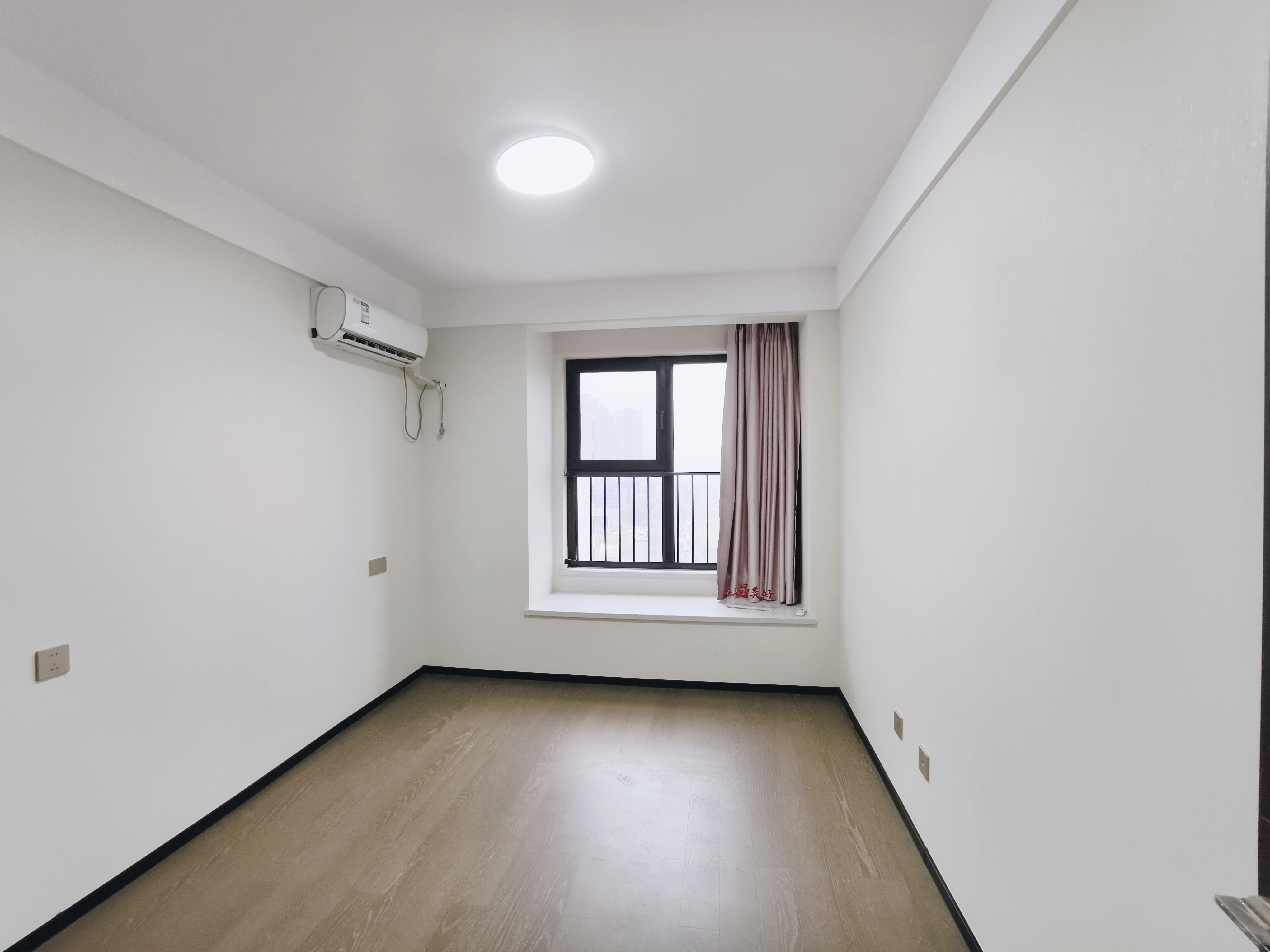 雪山万科城云湾园