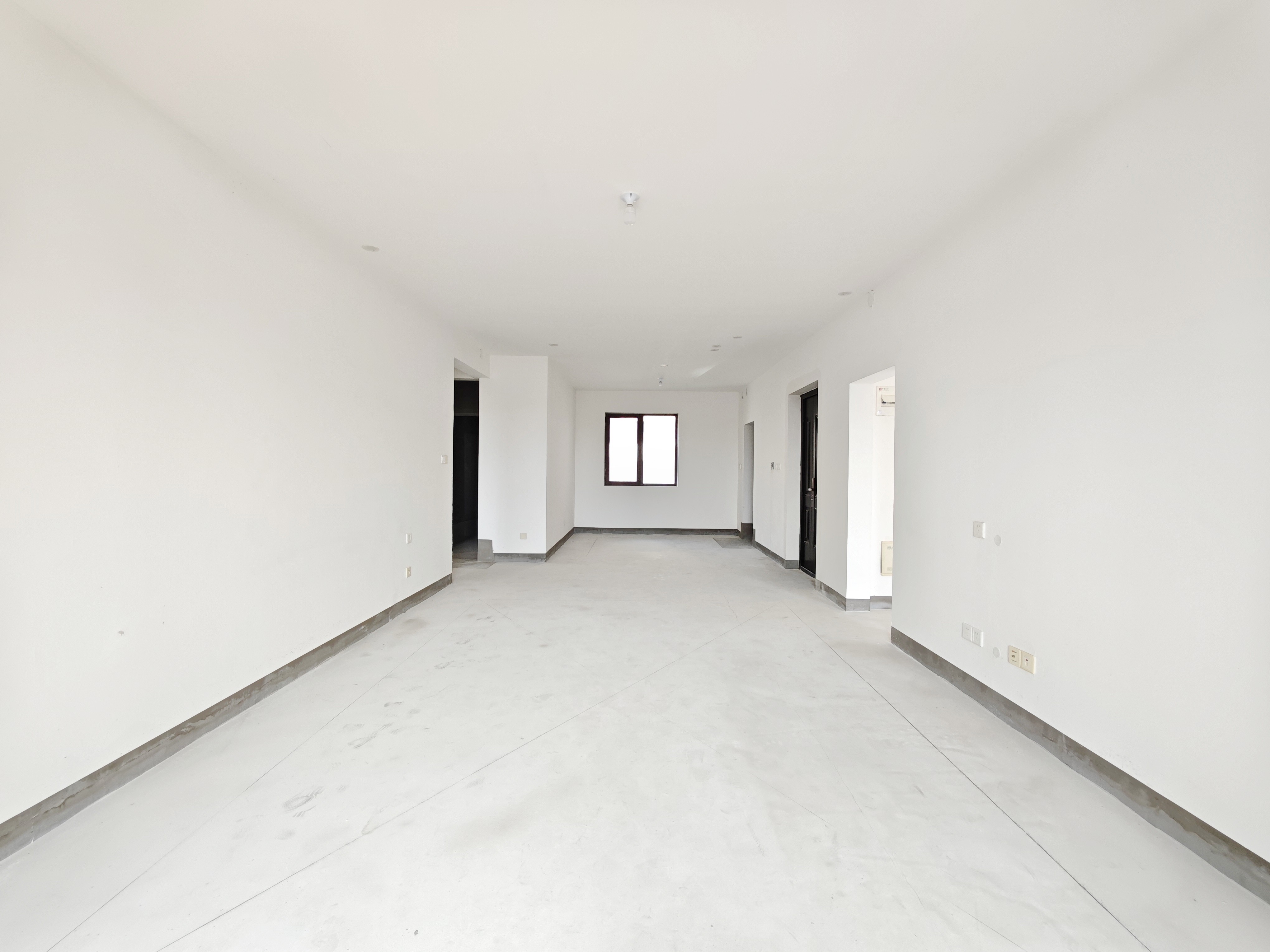  中建锦绣首府 南北