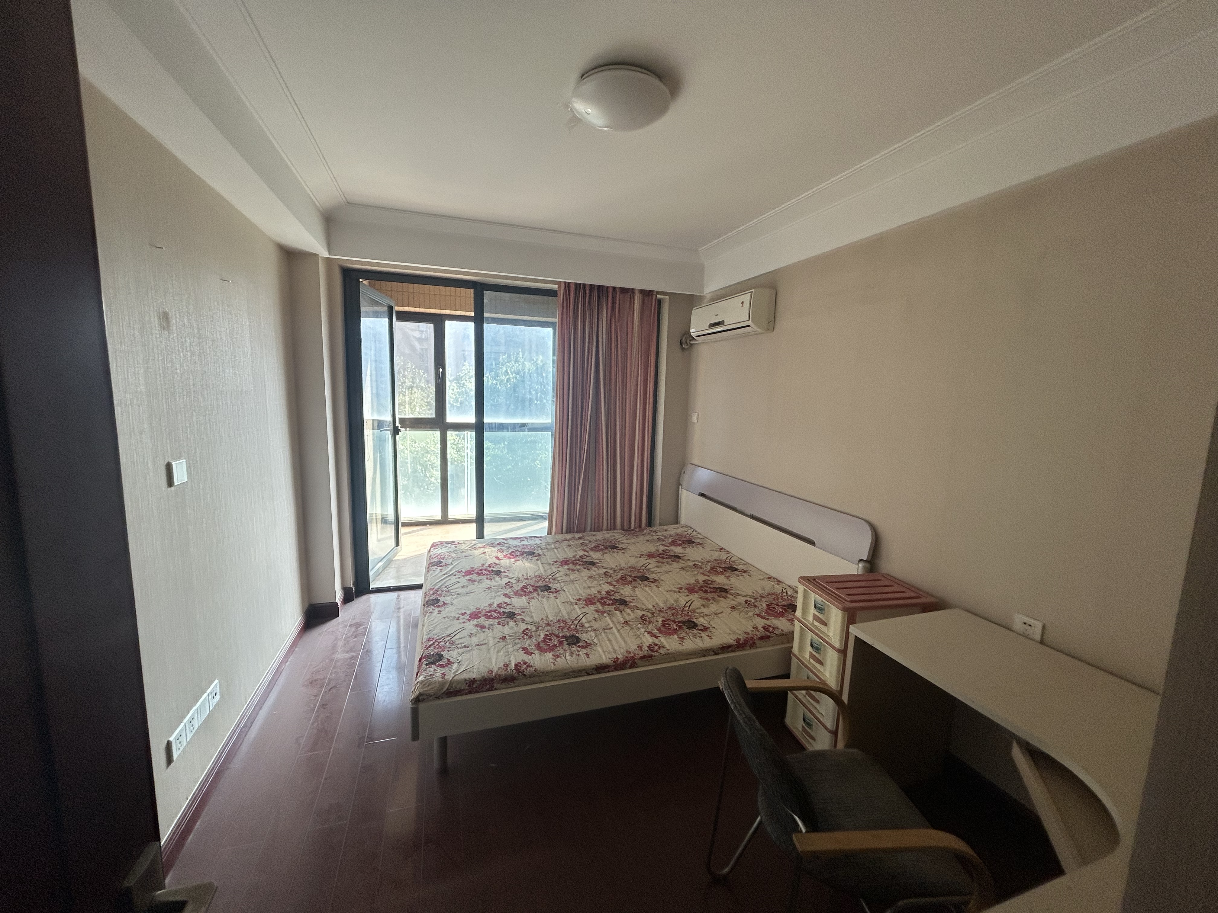 海尔绿城百合园