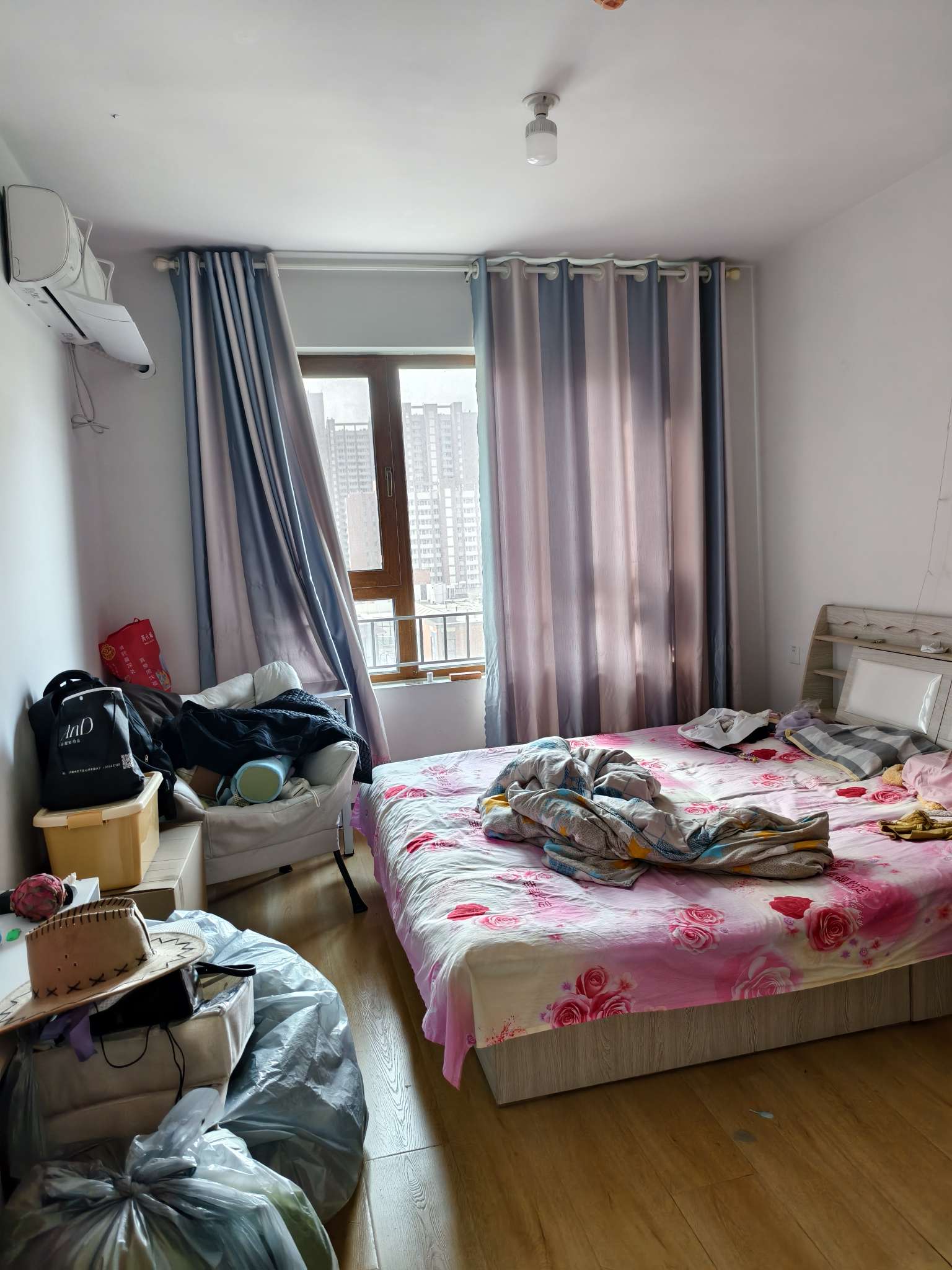 天鸿万象新天公园大道