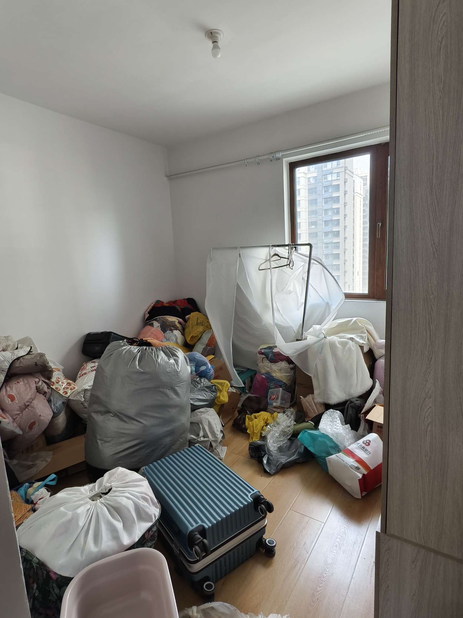 天鸿万象新天公园大道