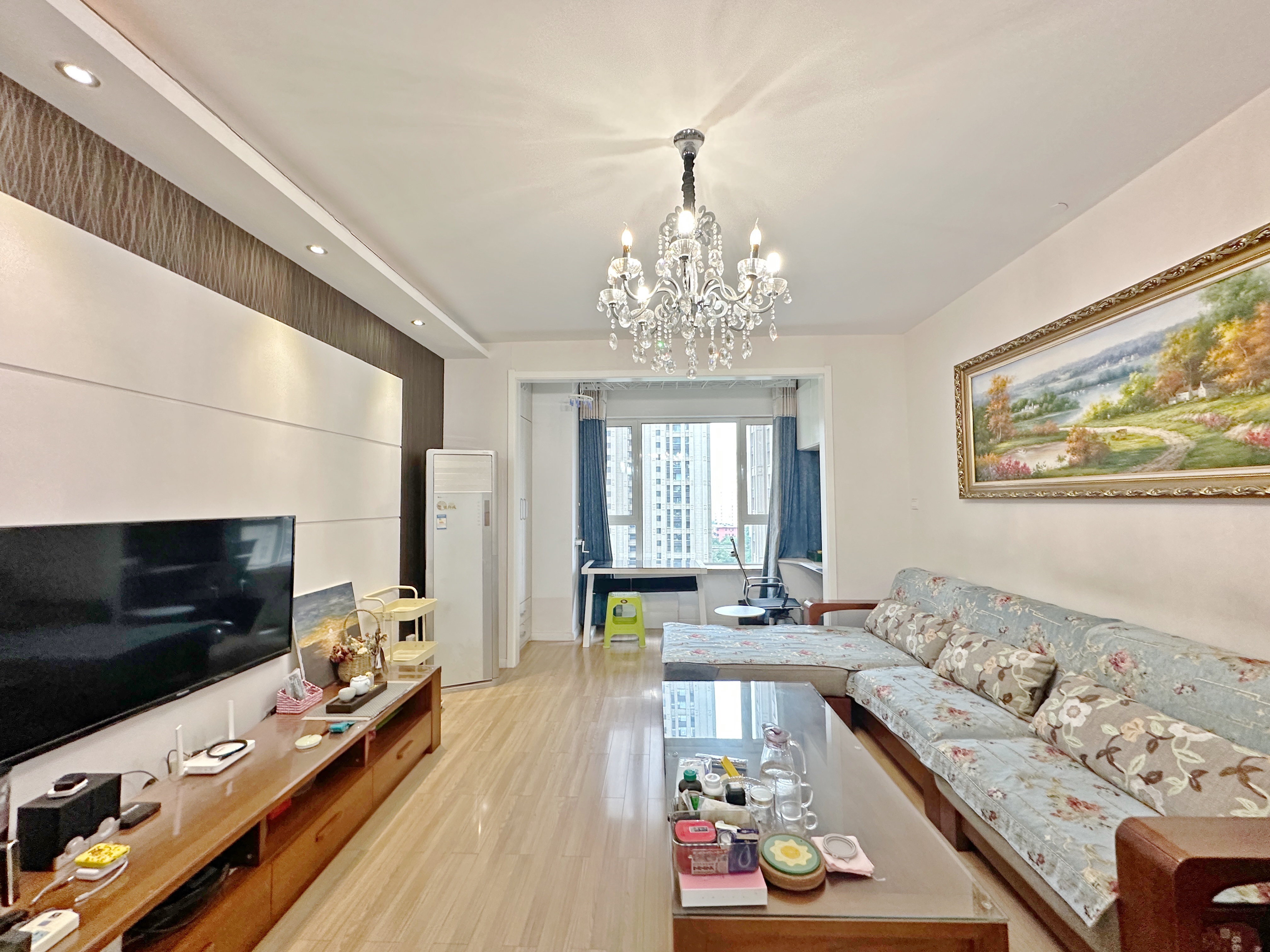 绿地新里卢浮公馆