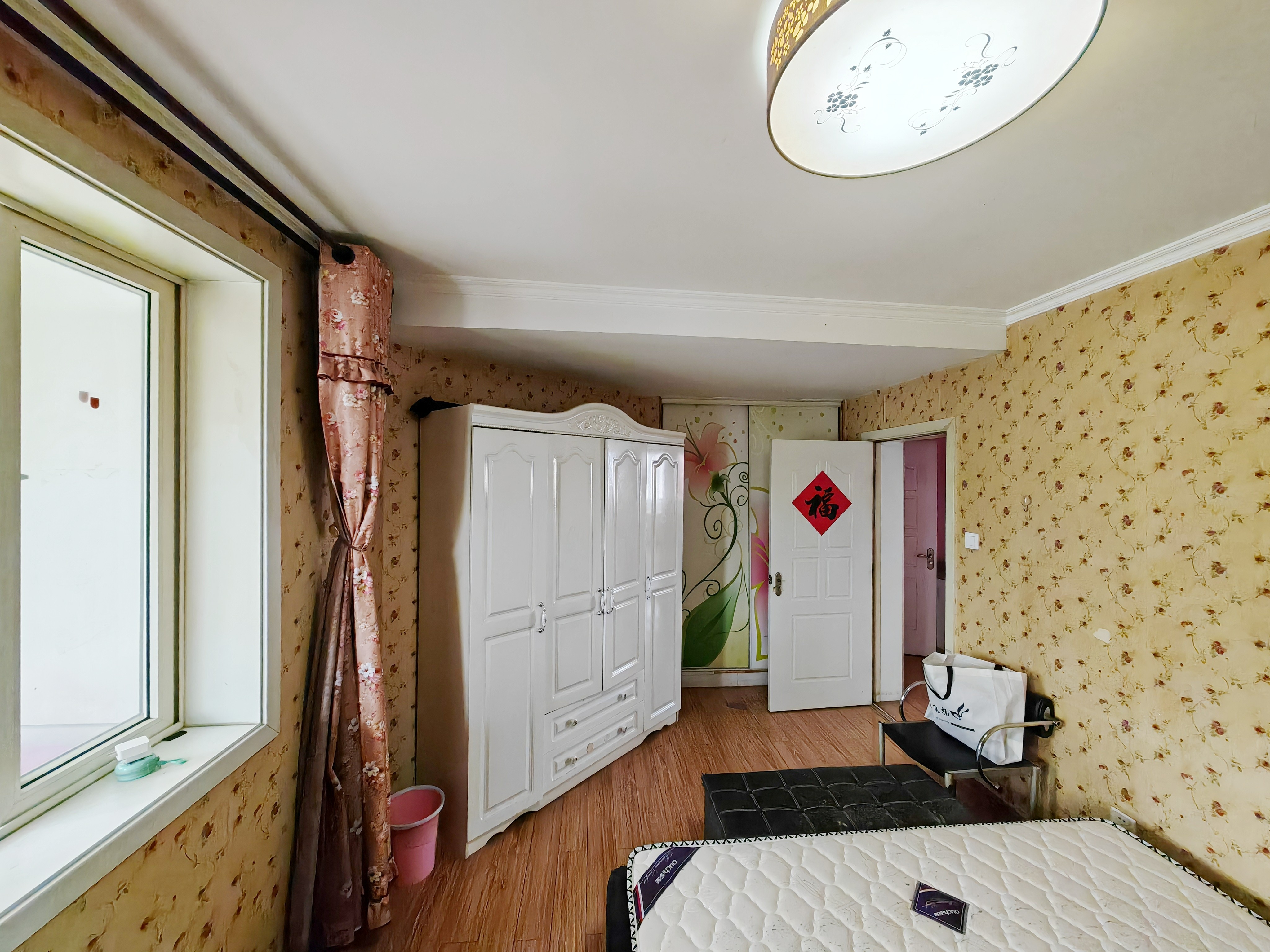  棋盘小区六区 南北