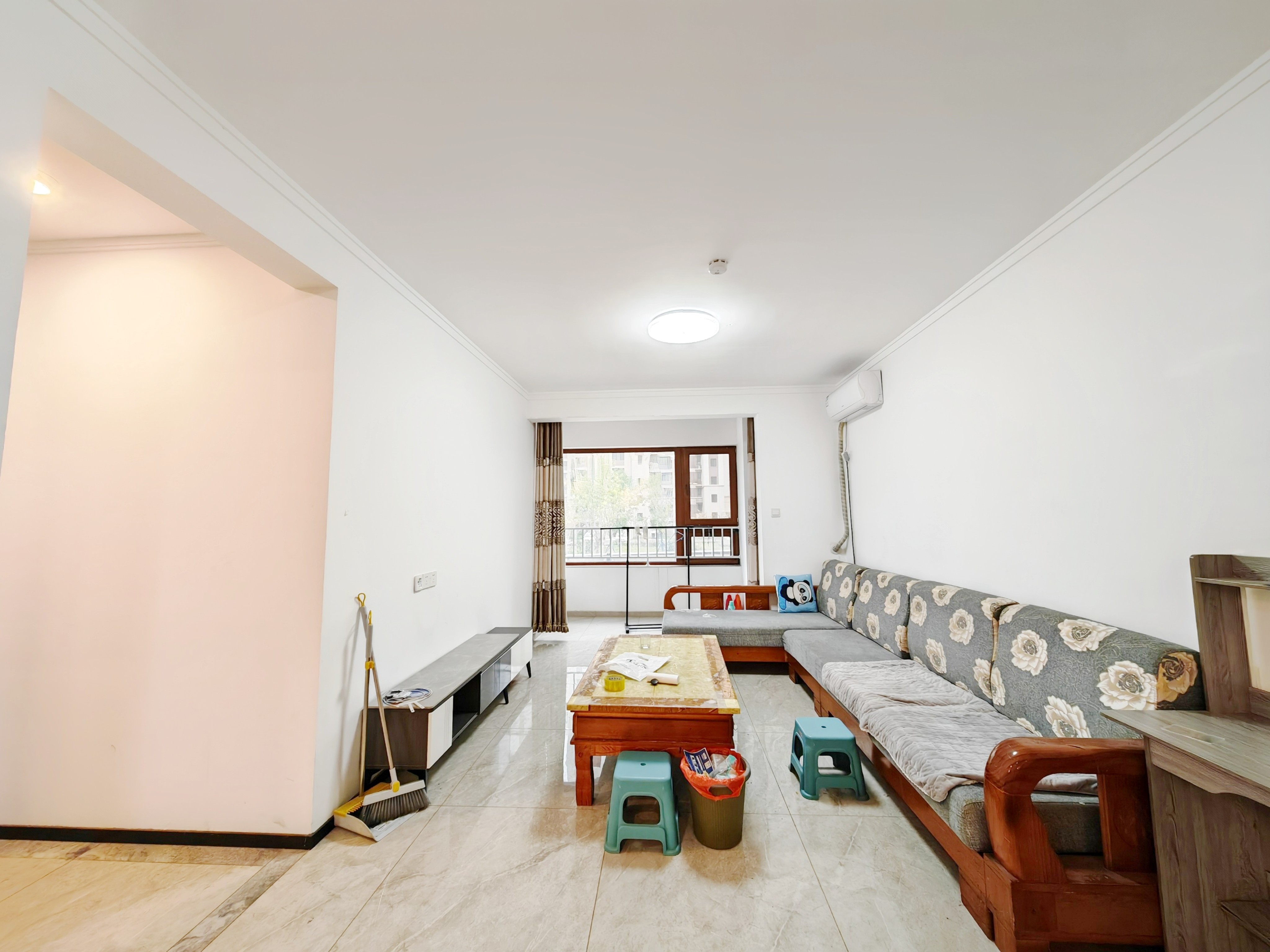  碧桂园山湖城 南北