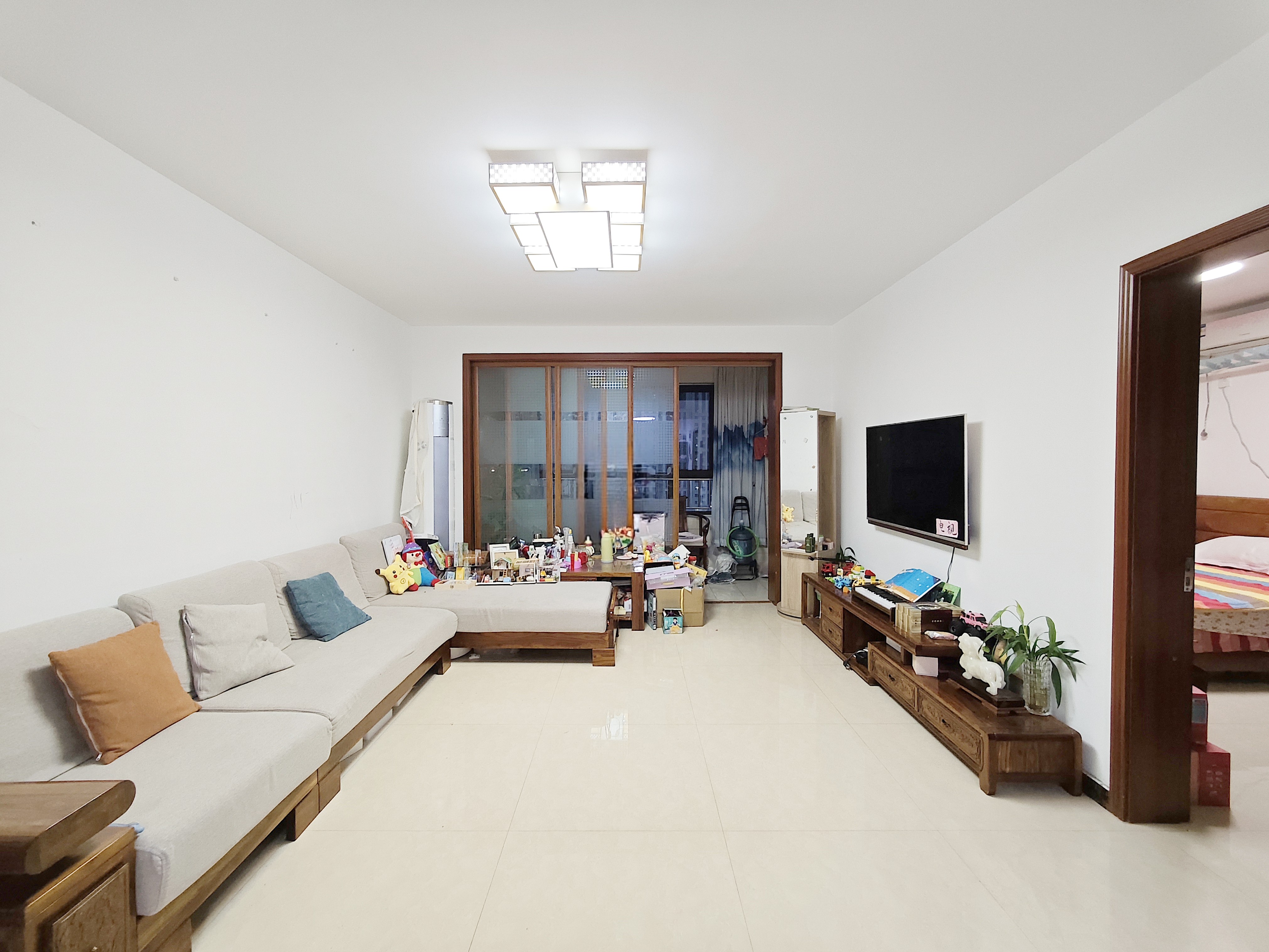 鲁邦奥林逸城西区