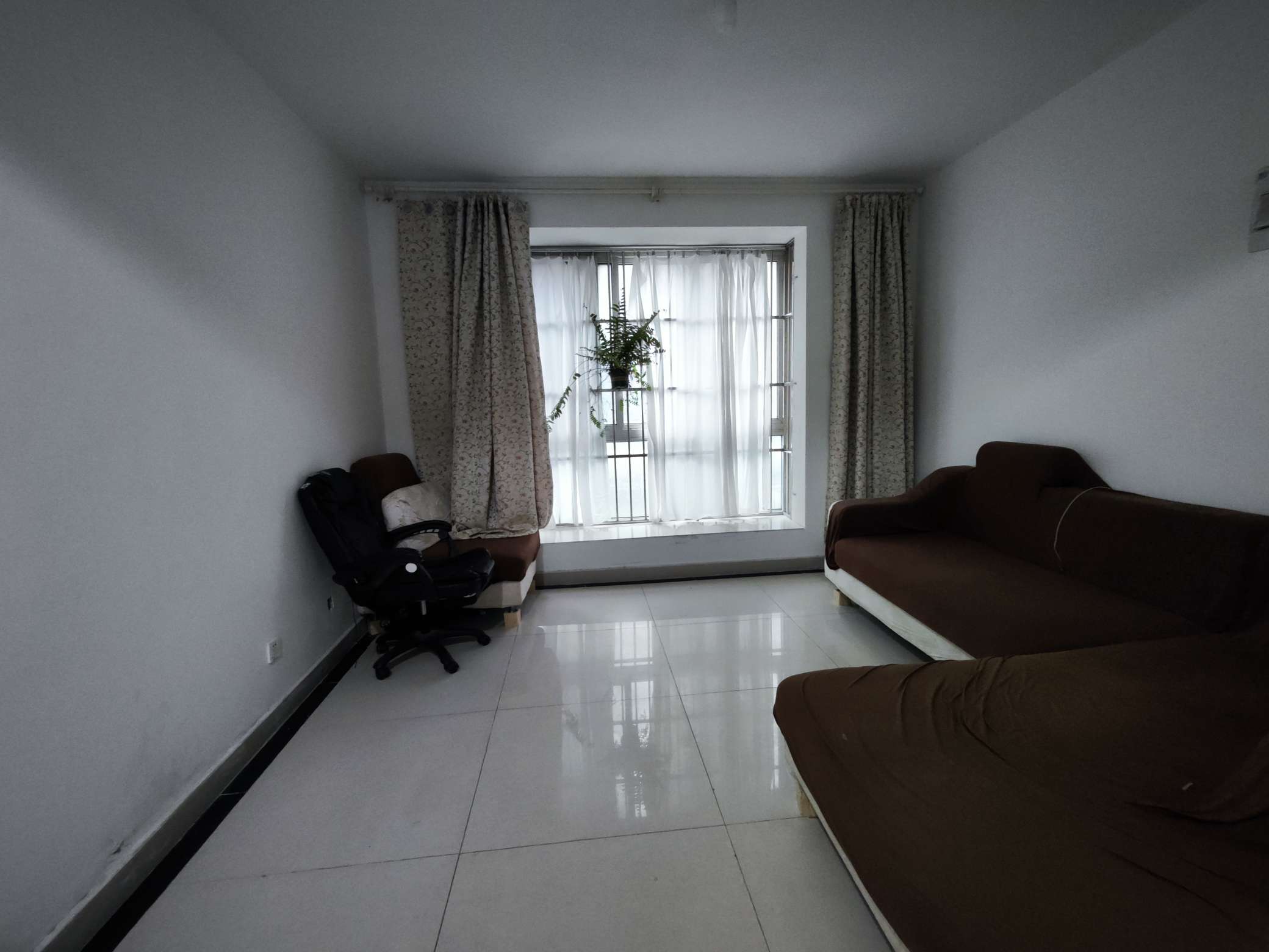  袁柳祥瑞居  南北