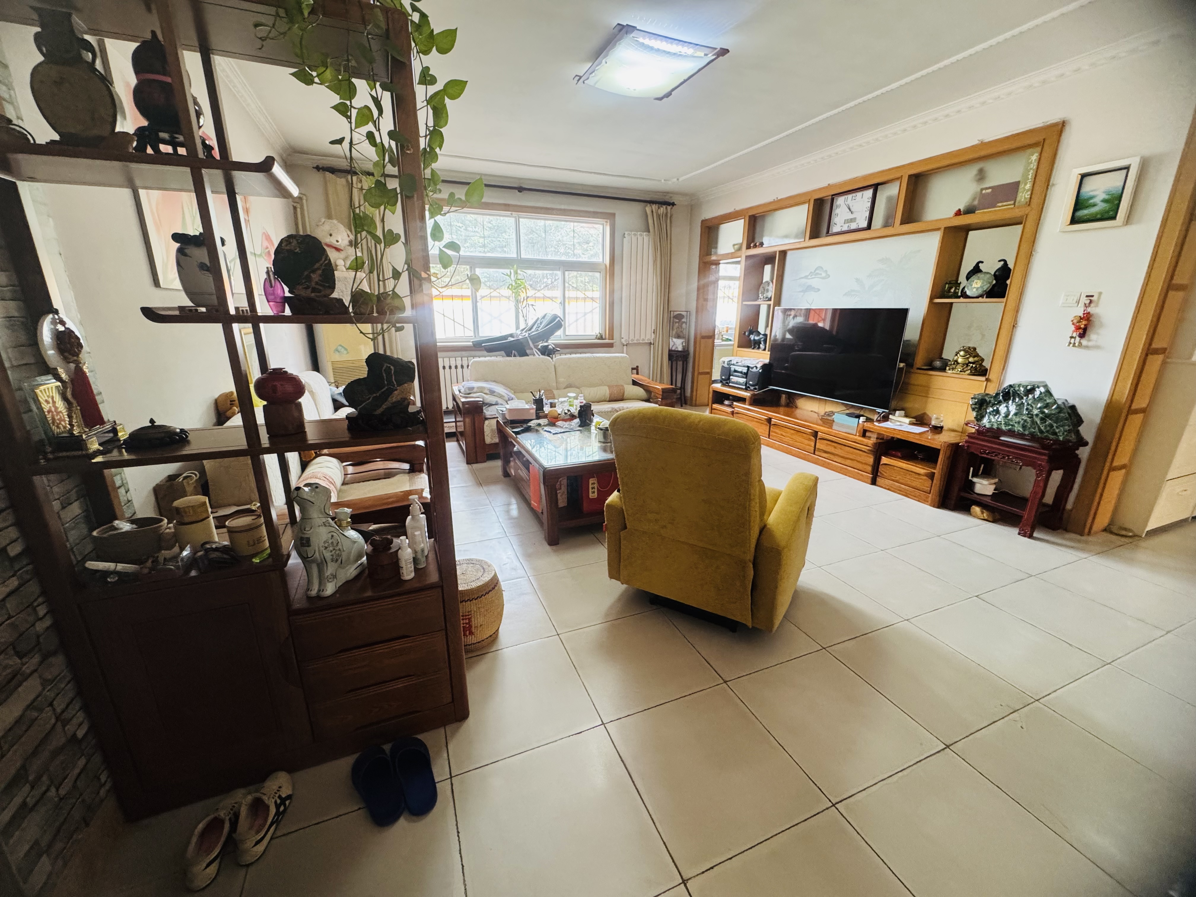  长清区交警大队宿舍  南北