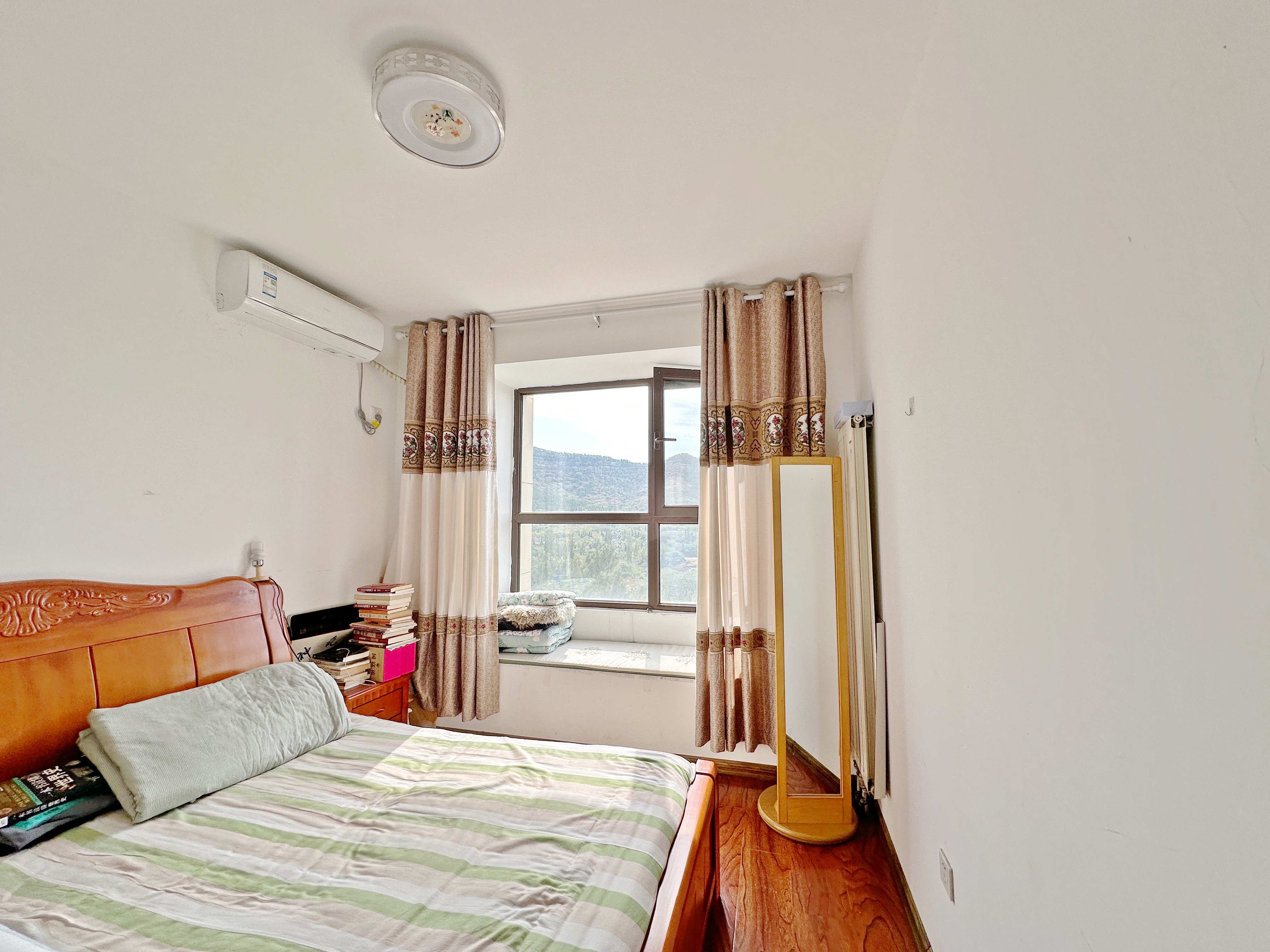 中海国际社区（御峰官邸B4）