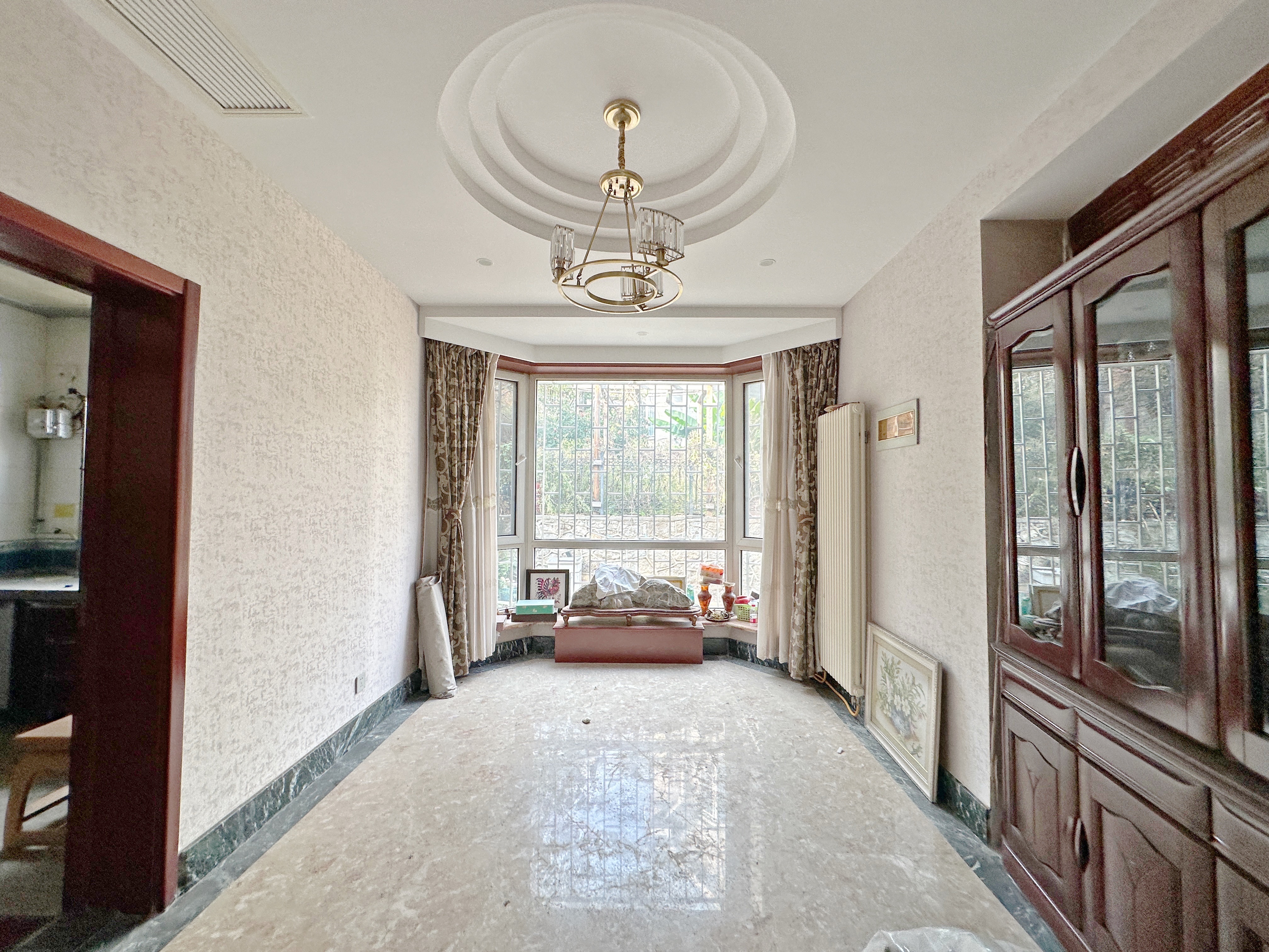 卧龙花园龙昌苑(四区)