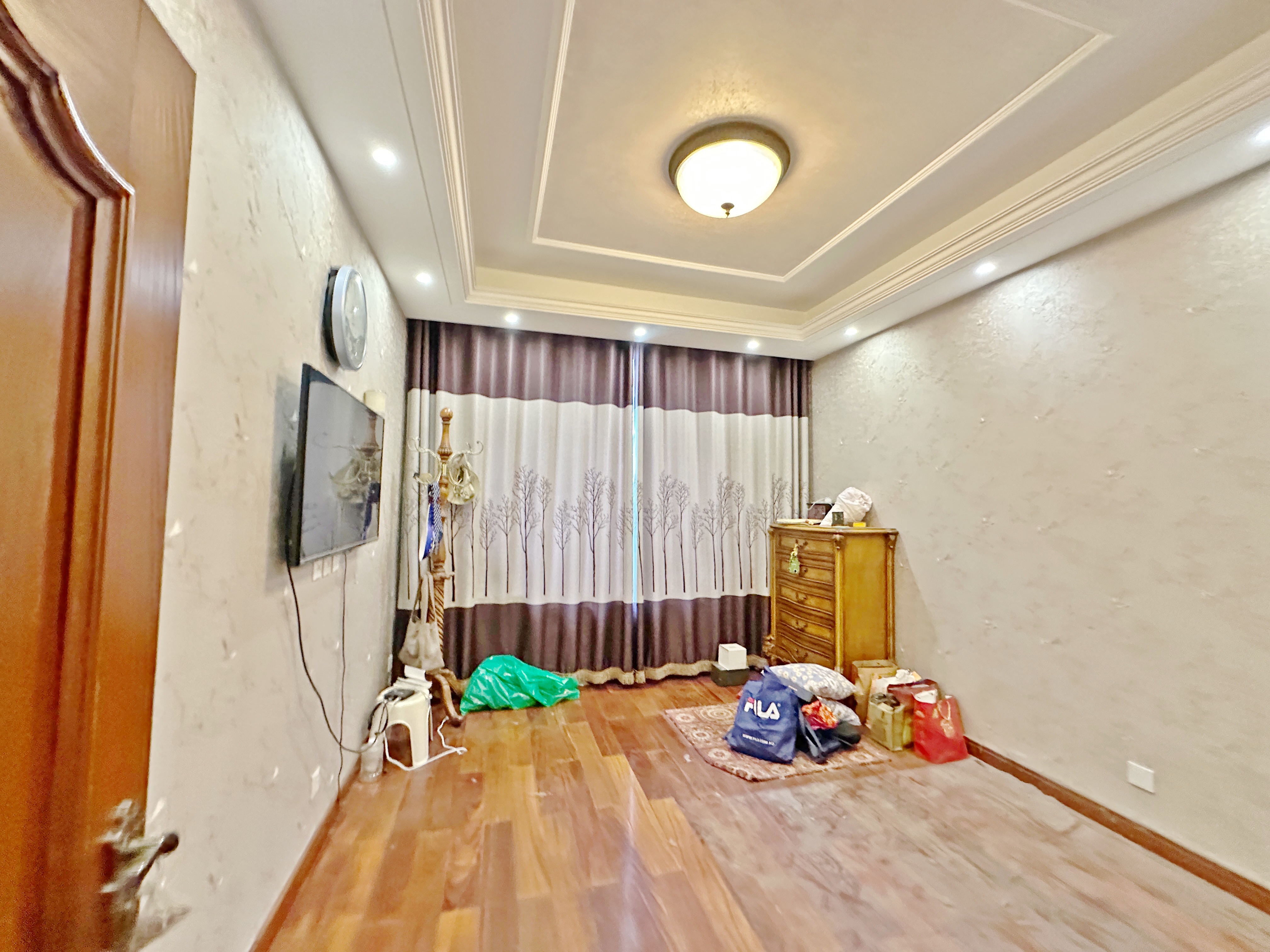 卧龙花园龙昌苑(四区)