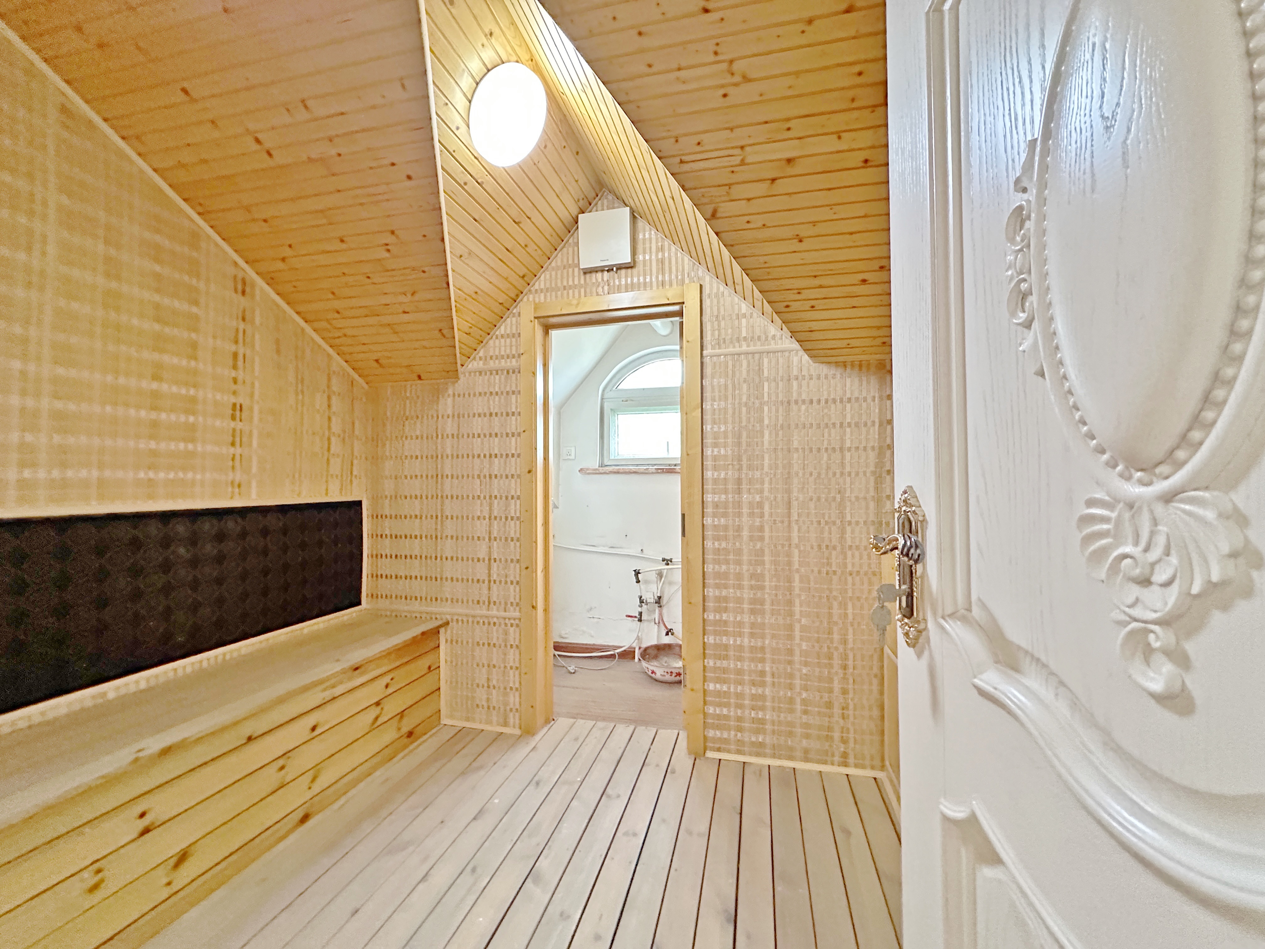 卧龙花园龙昌苑(四区)