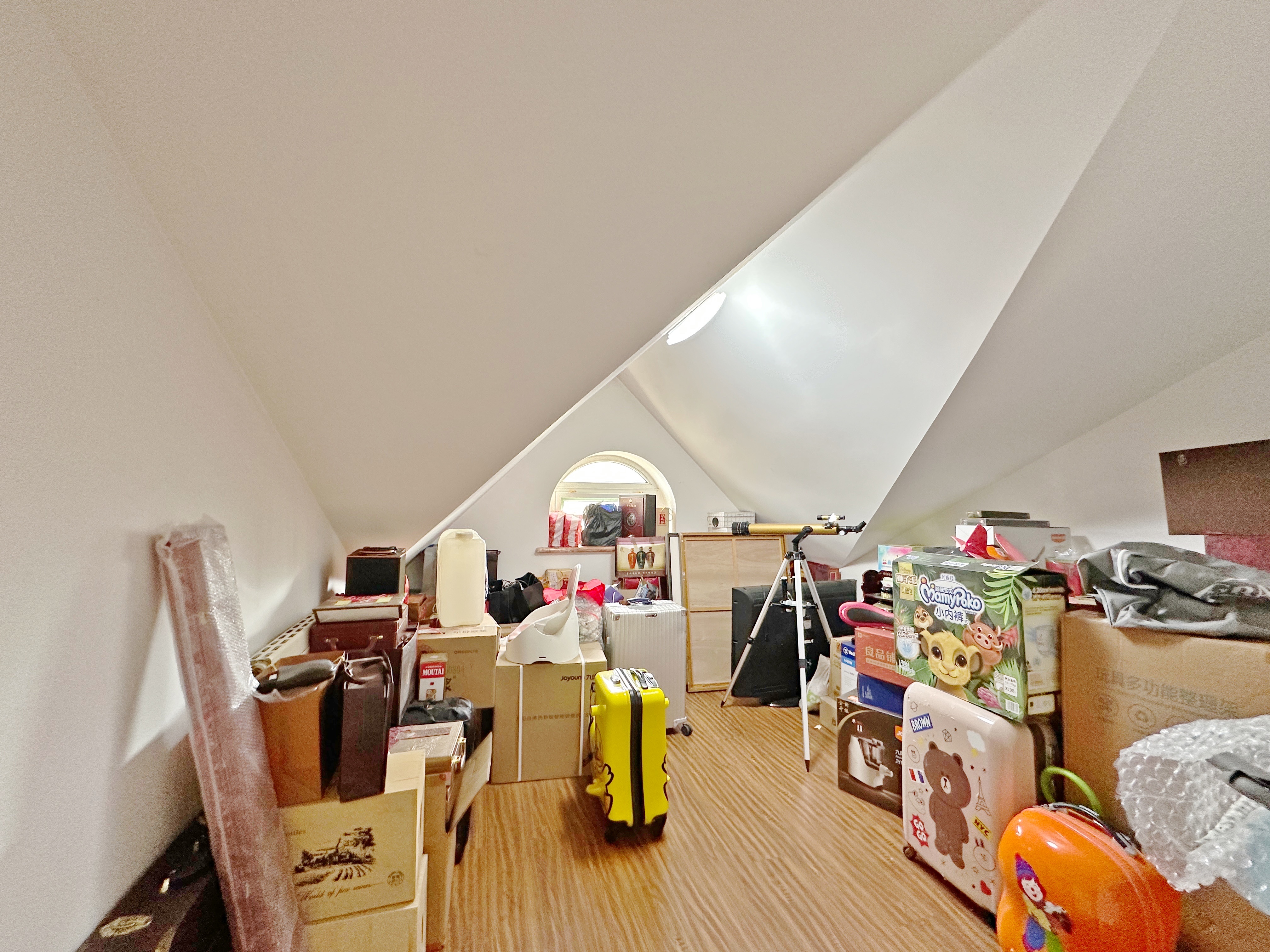 卧龙花园龙昌苑(四区)