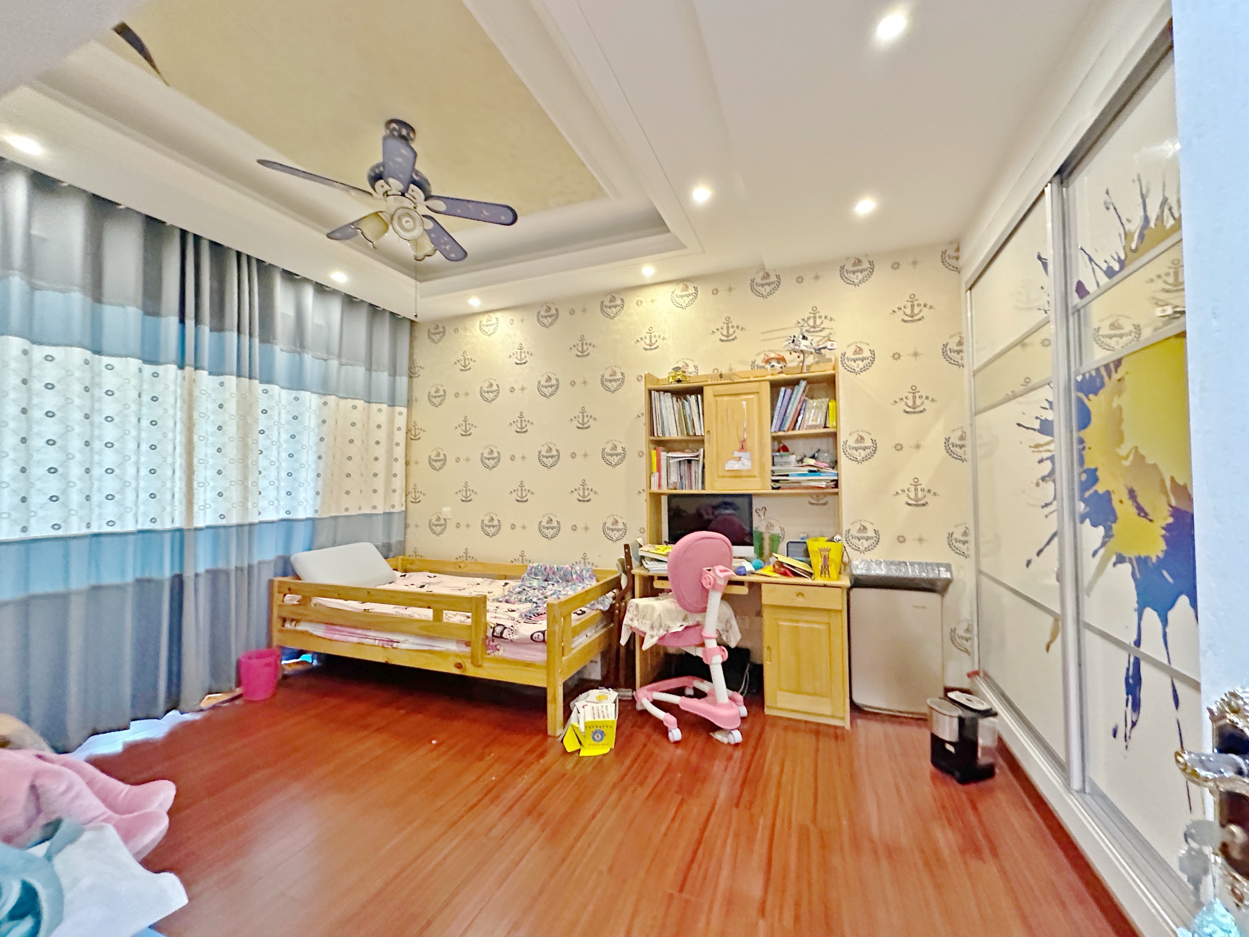 卧龙花园龙昌苑(四区)