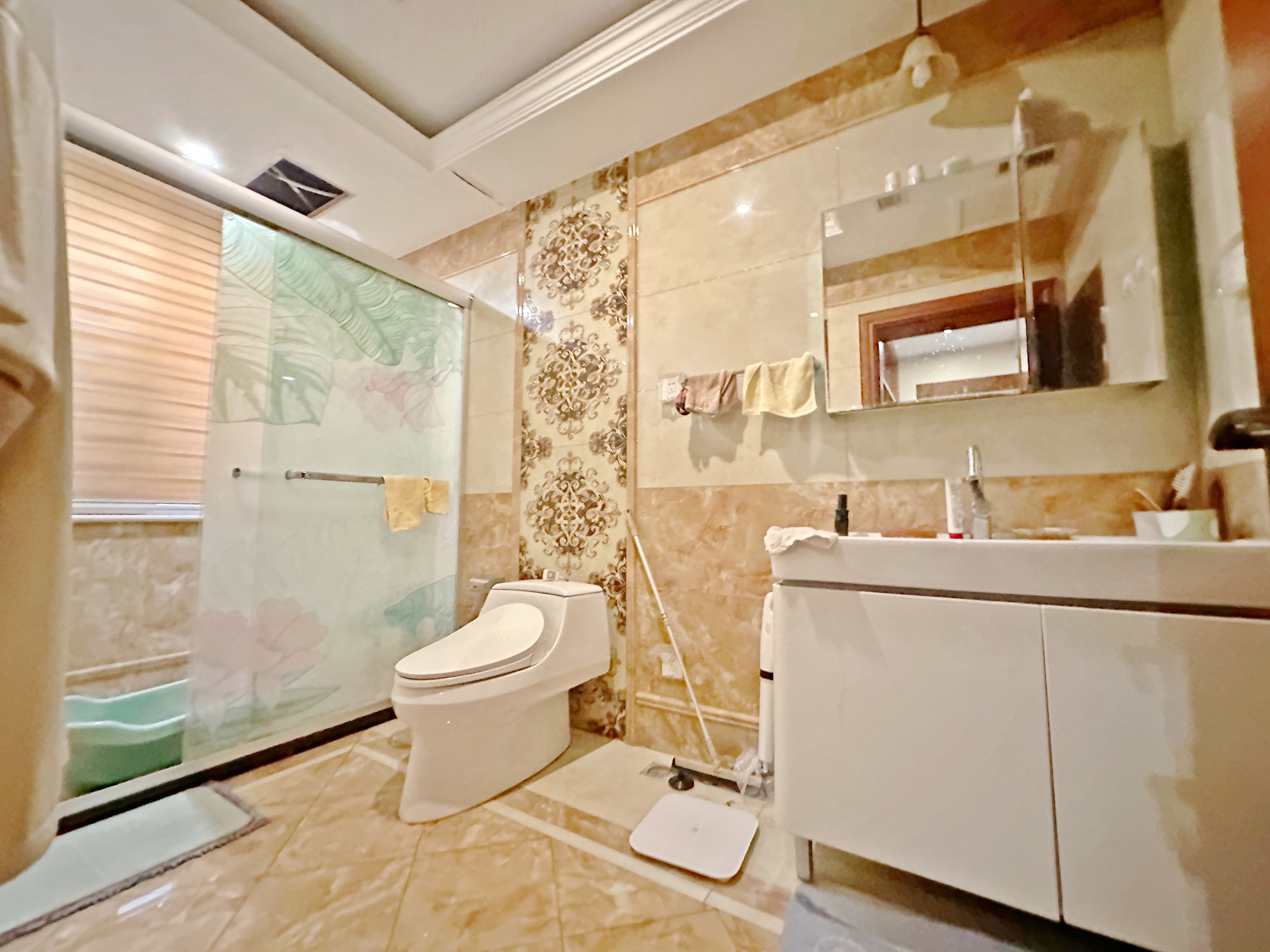 卧龙花园龙昌苑(四区)