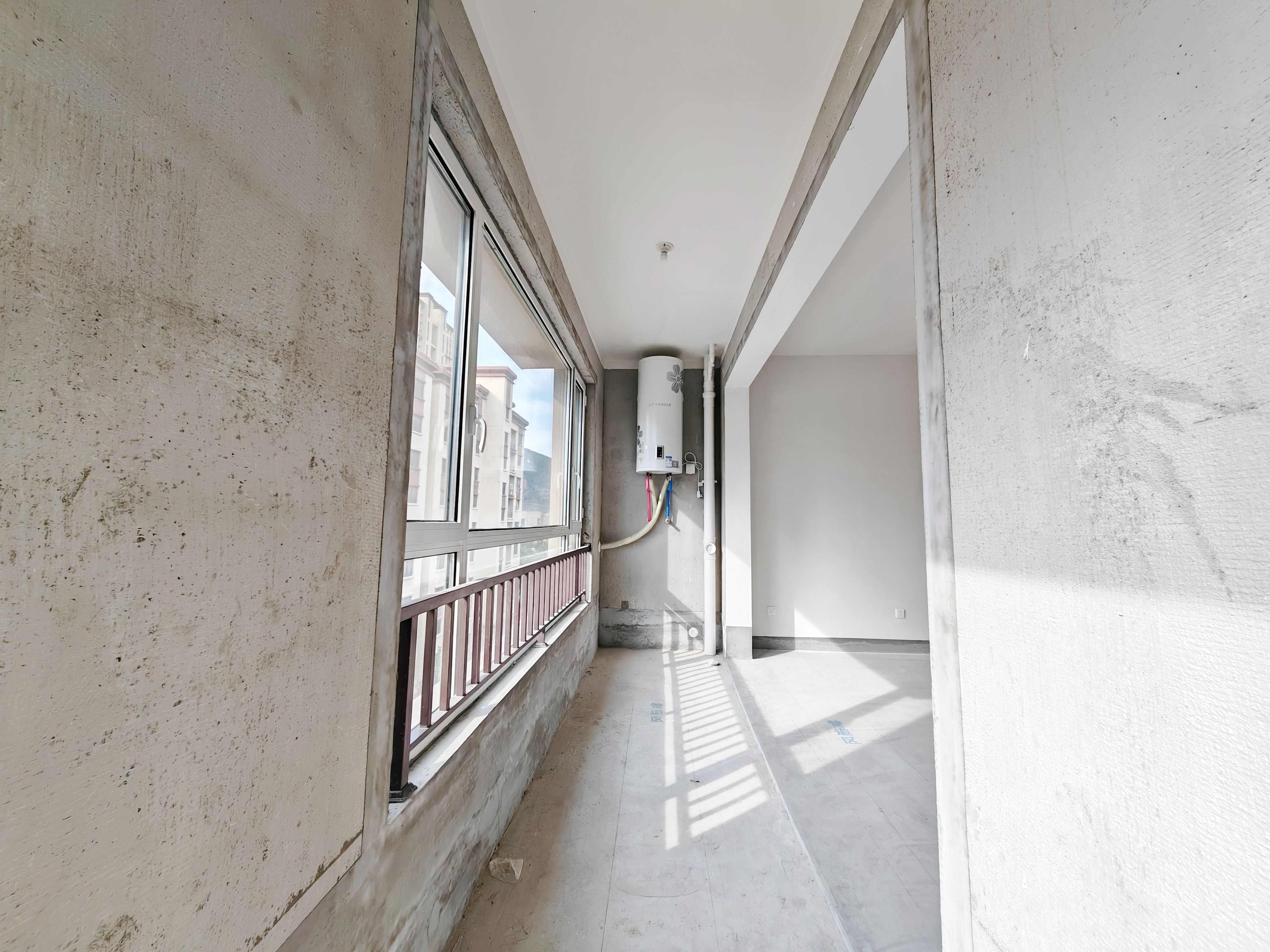 中建长清湖瑾园