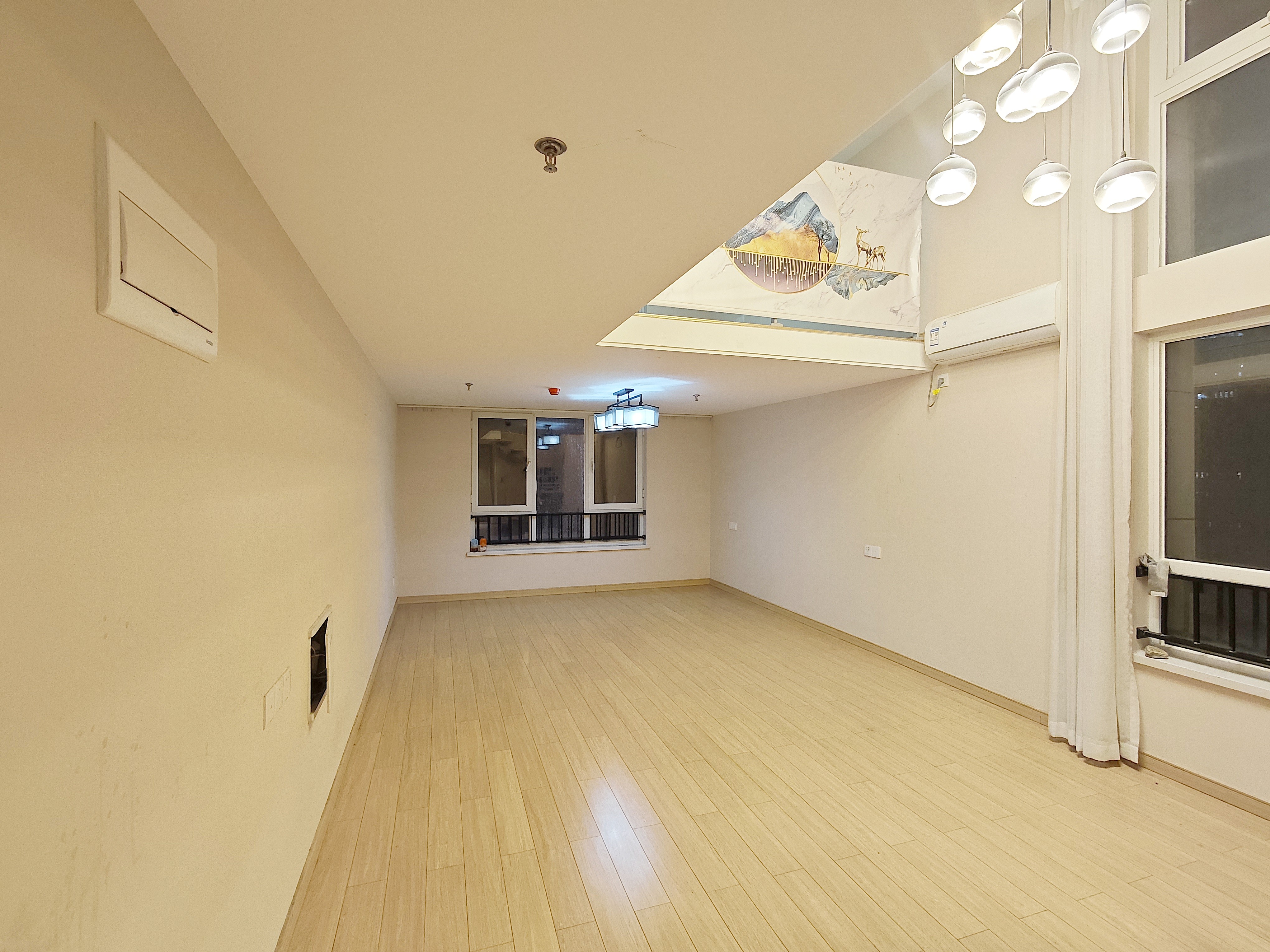  龙湖奥东11号 西南