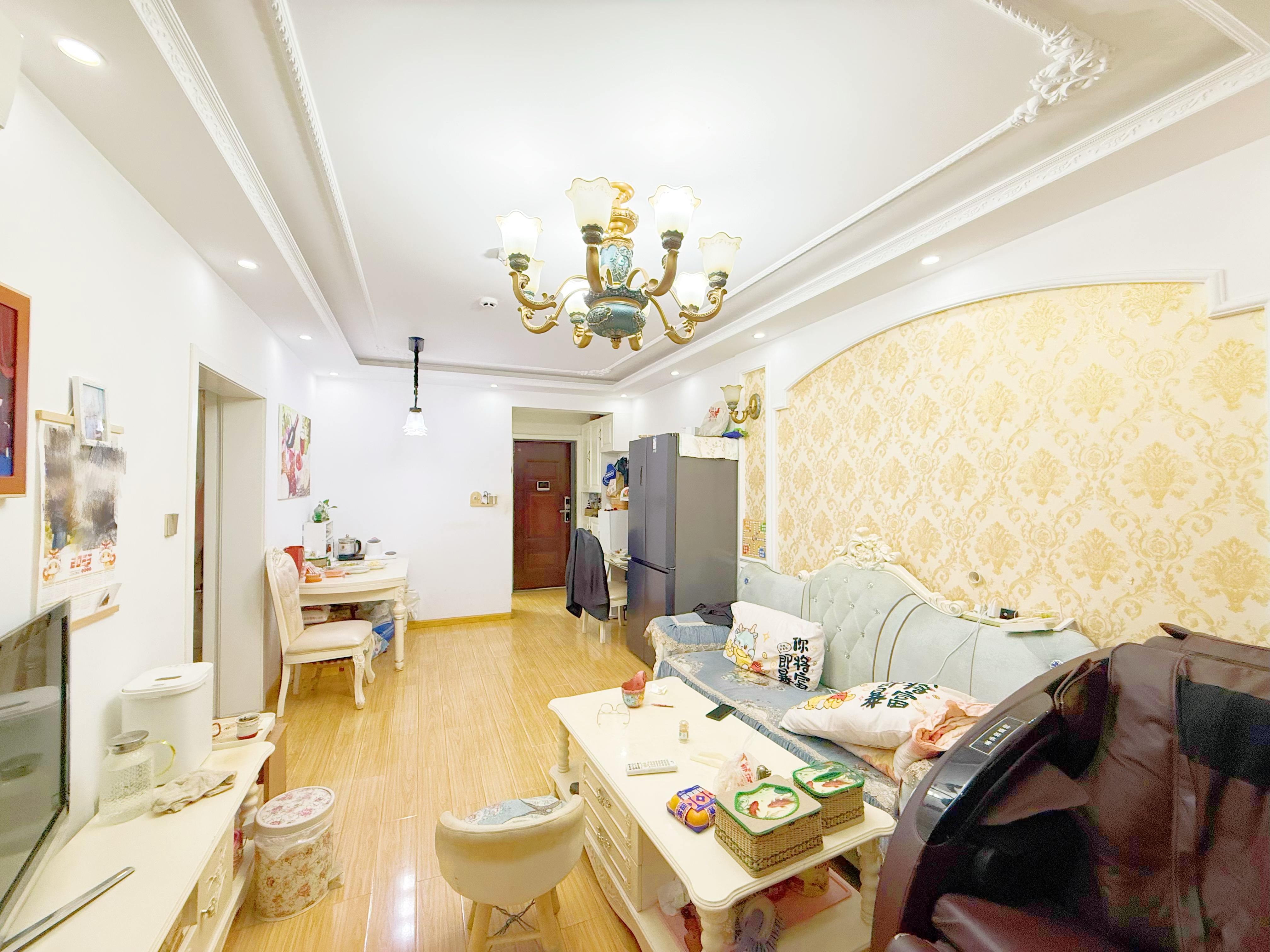  海尔云世界滟澜公馆花园 南北