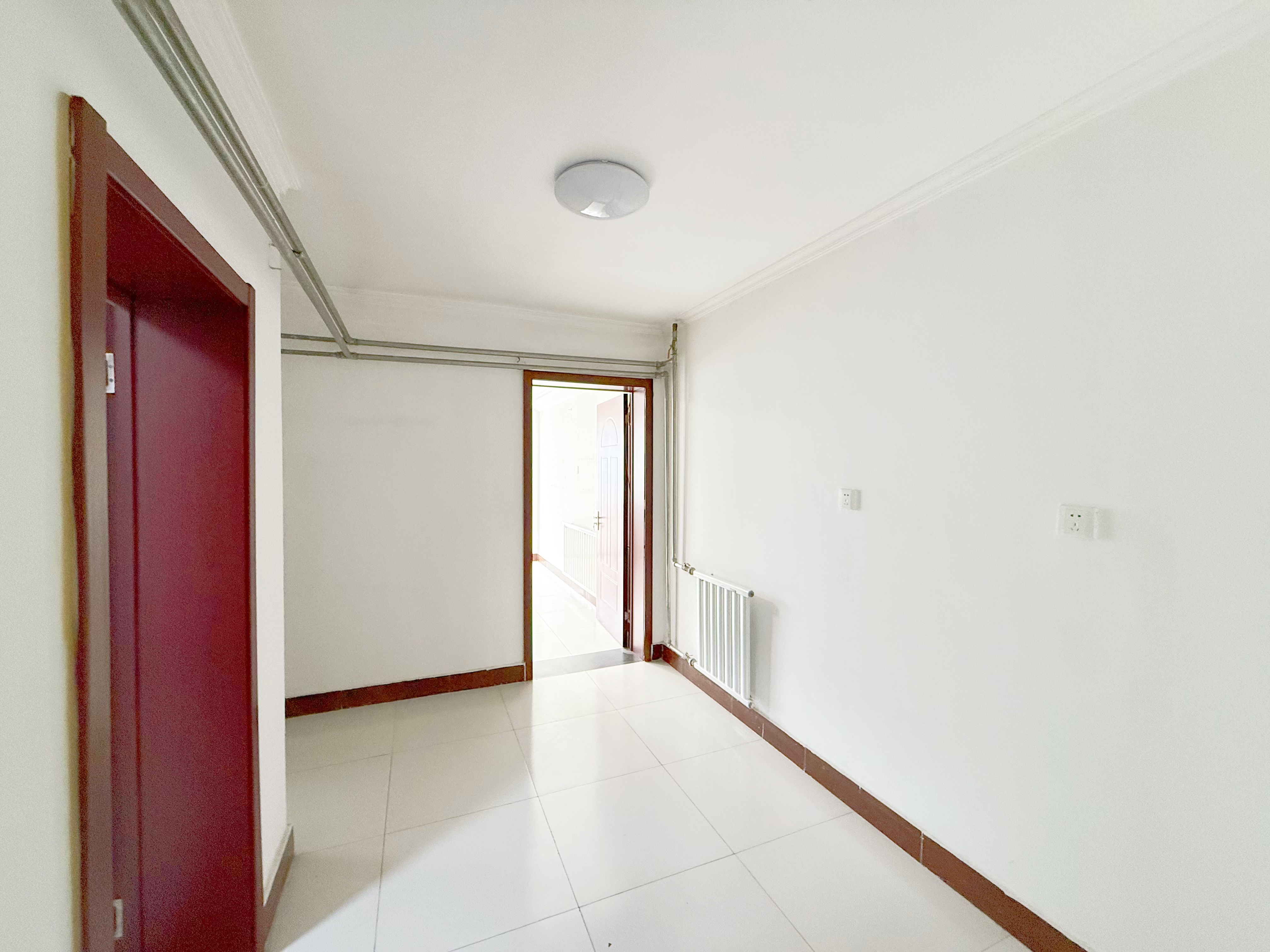  小纬四路23号 南北