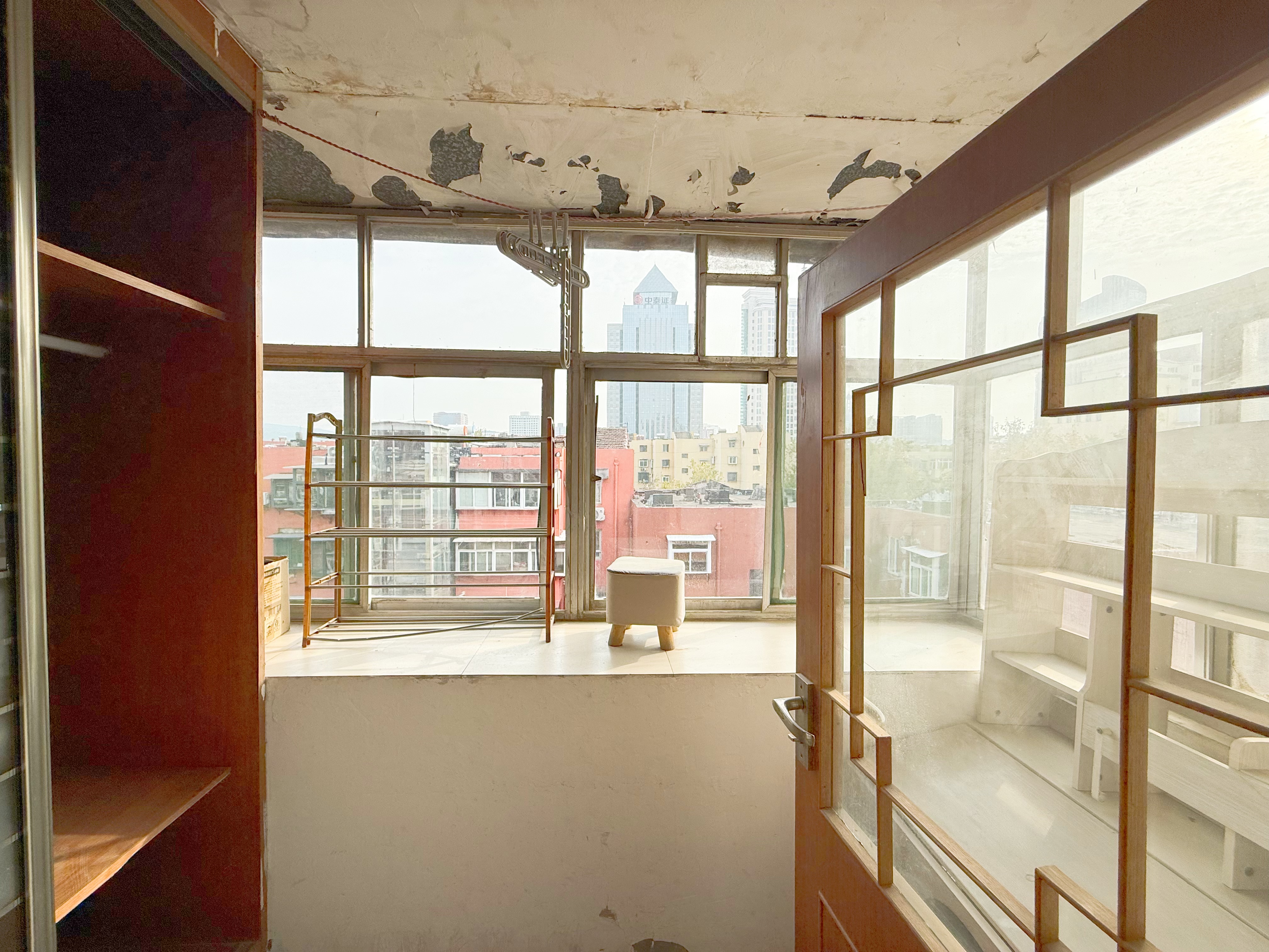 纬一路单位宿舍