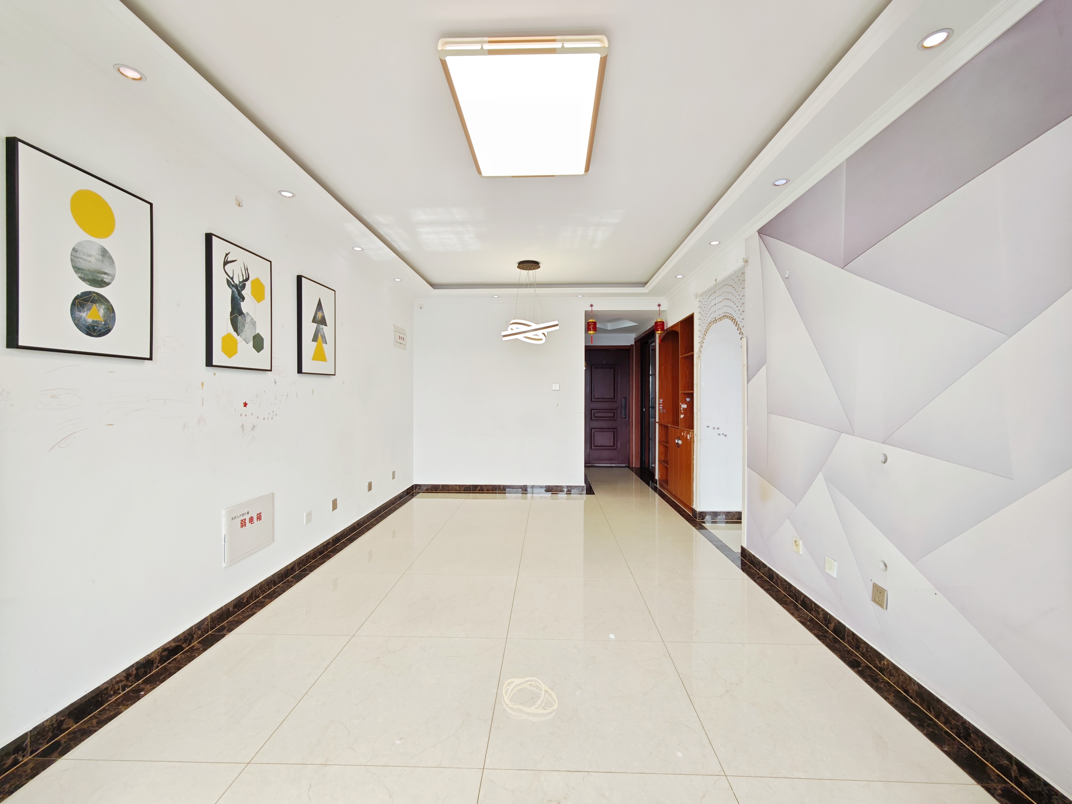  龙湖水晶郦城 南