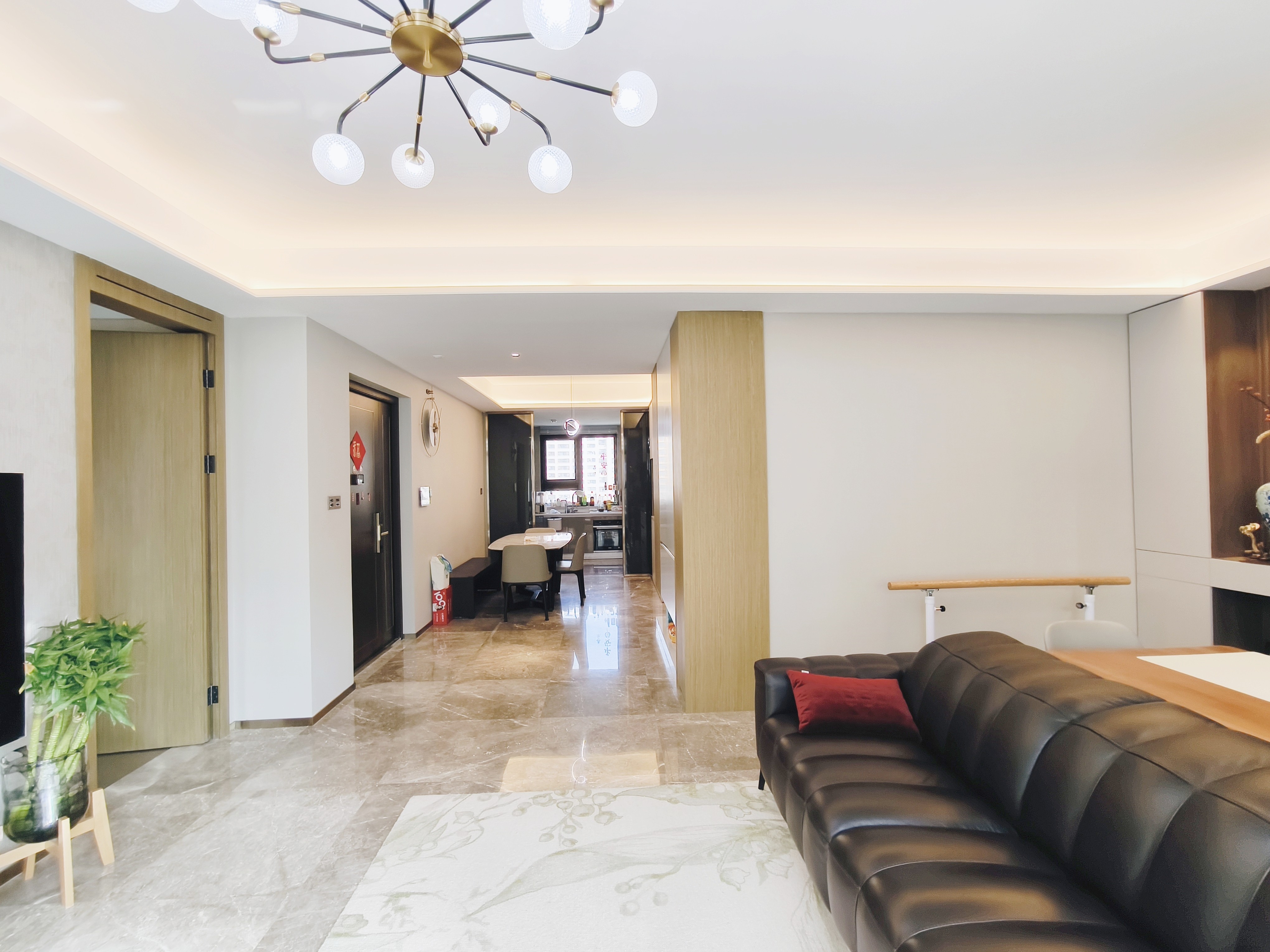  奥体金茂府 南北