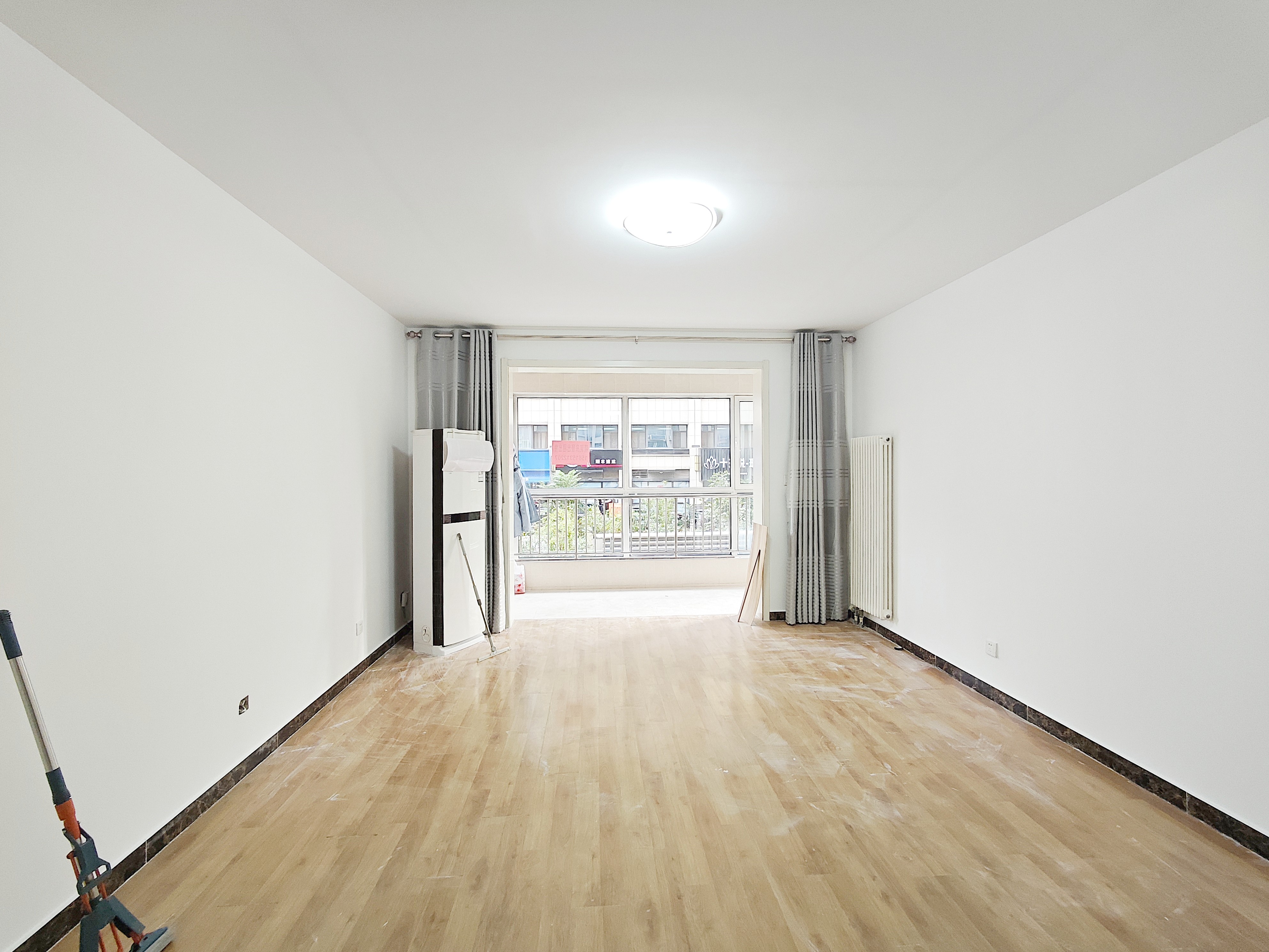  东方天澍花园 南北