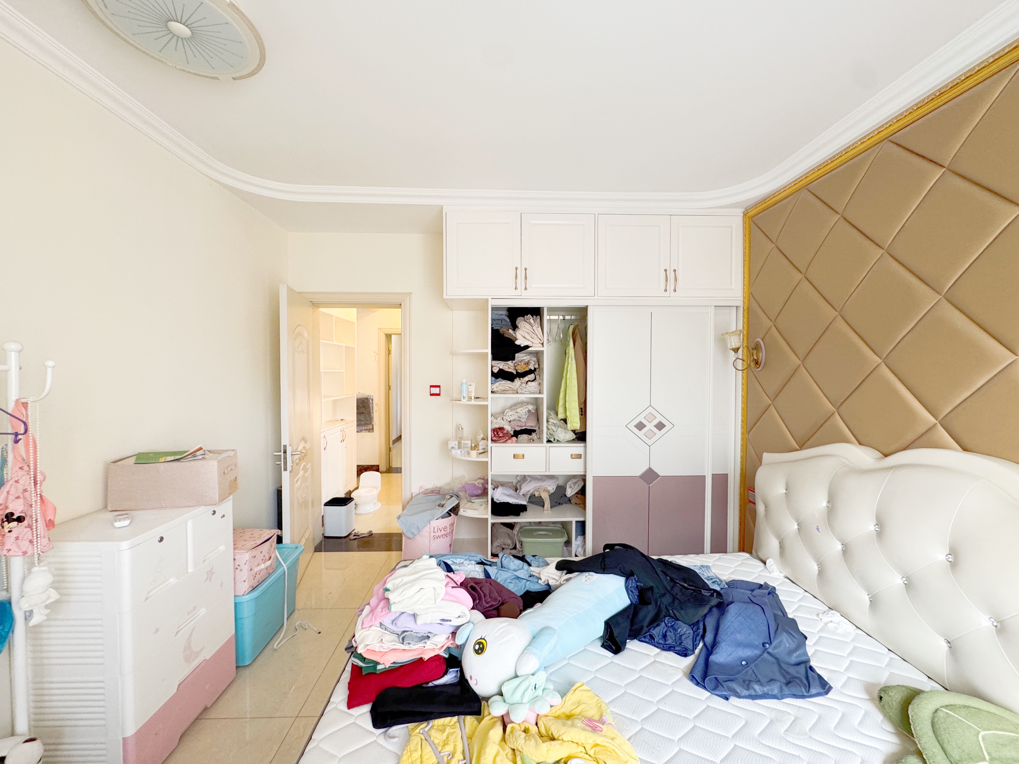 绿地新里梵尔赛公馆