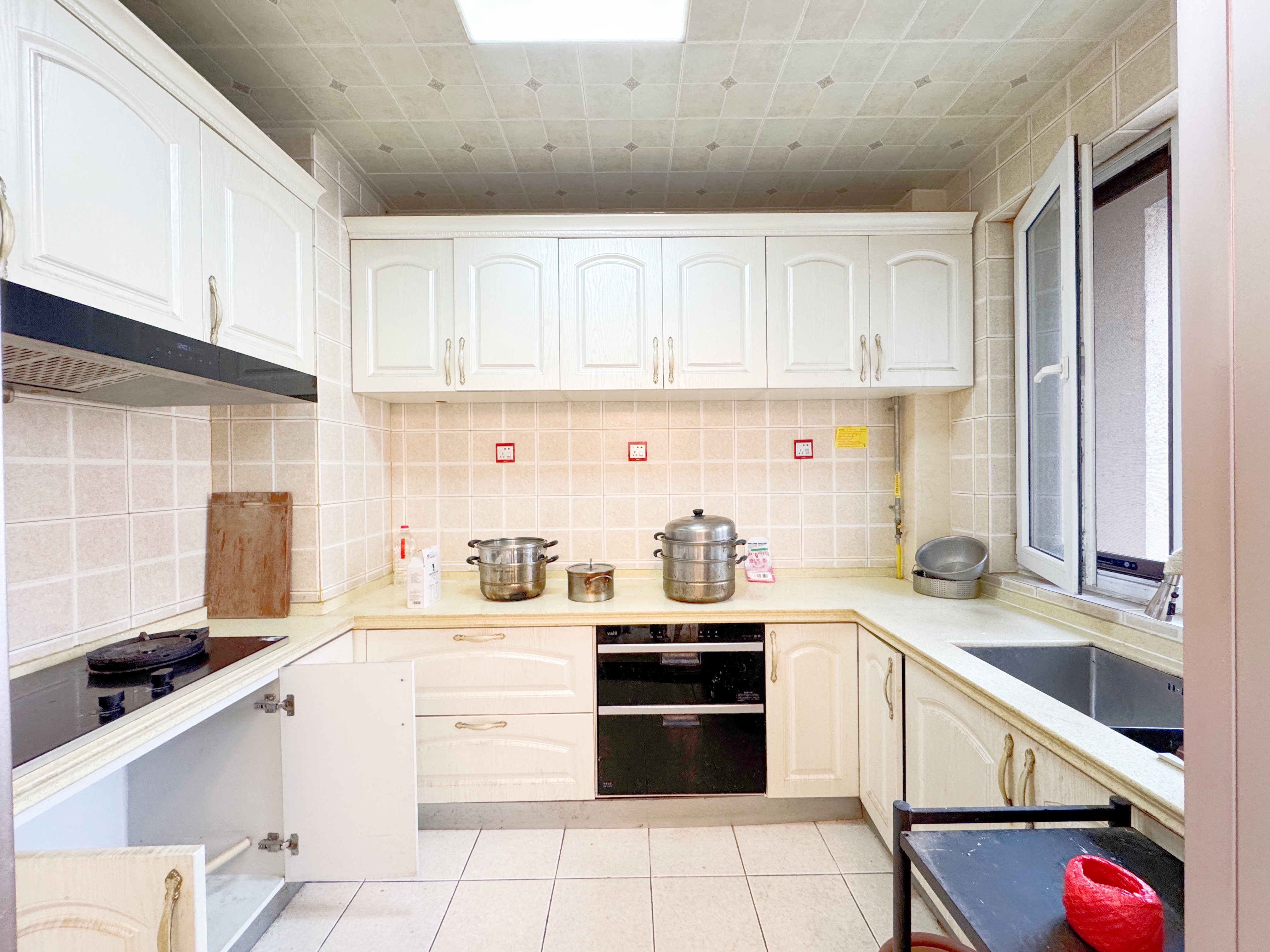 绿地新里梵尔赛公馆