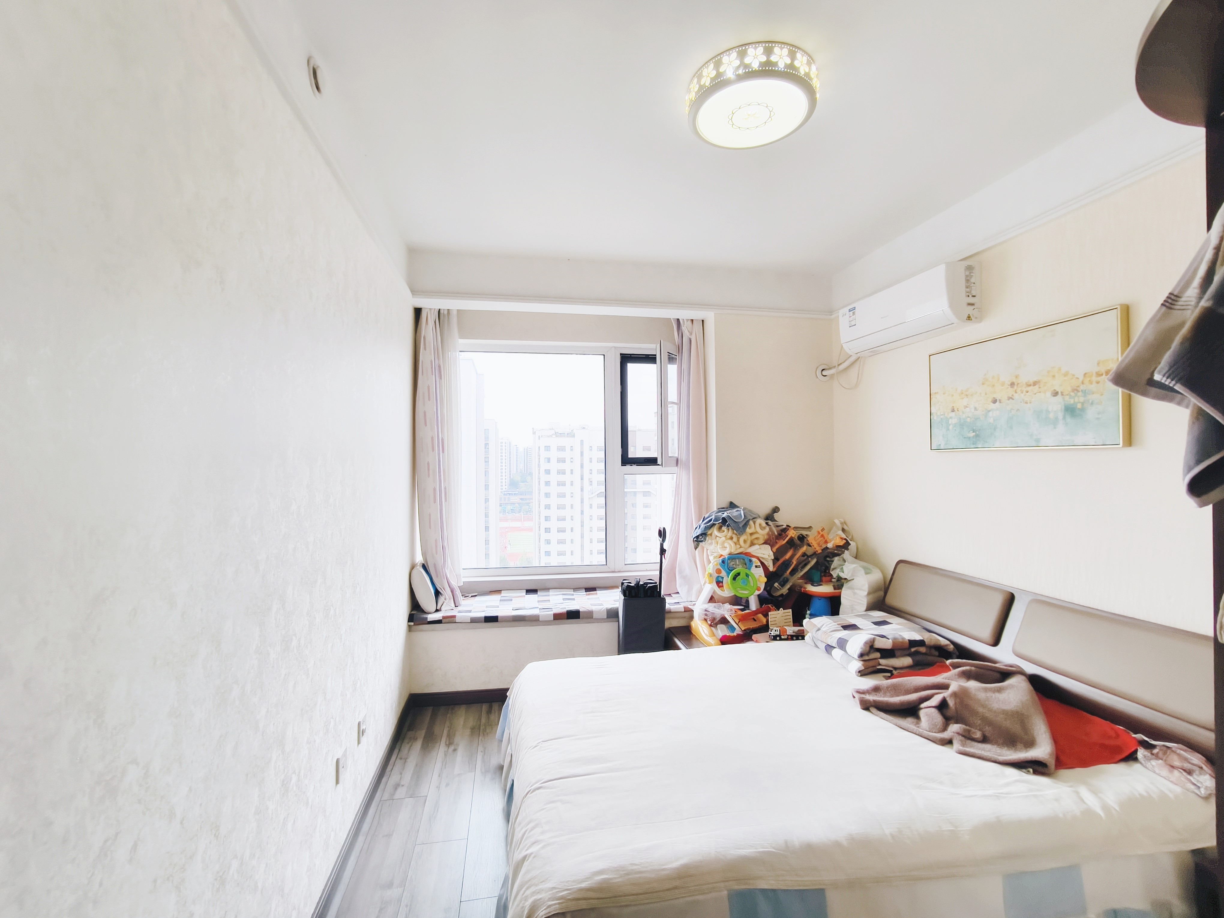 万科龙湖城市之光