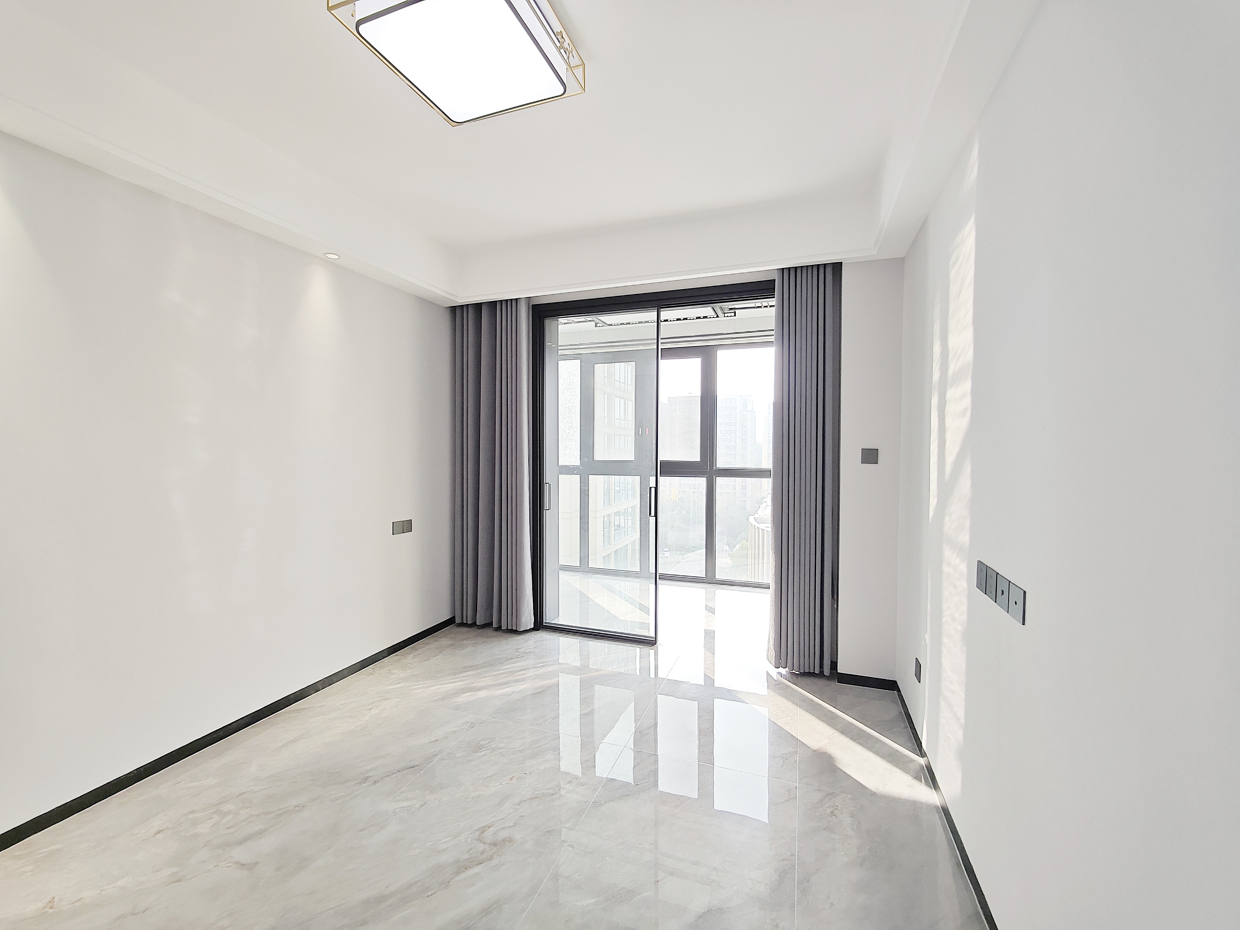 海尔绿城全运村锦兰园