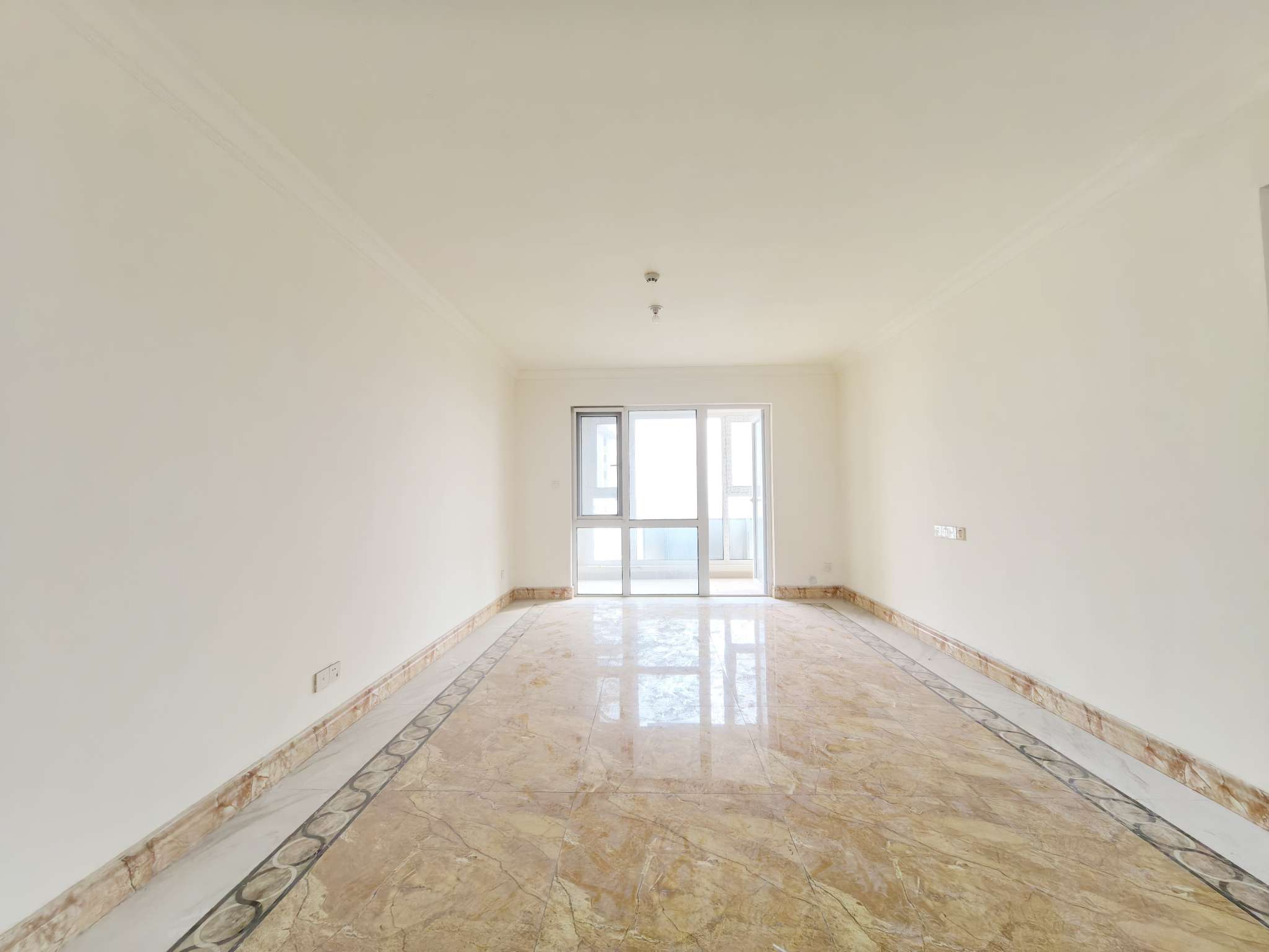  碧桂园凤凰城西区高层 南北