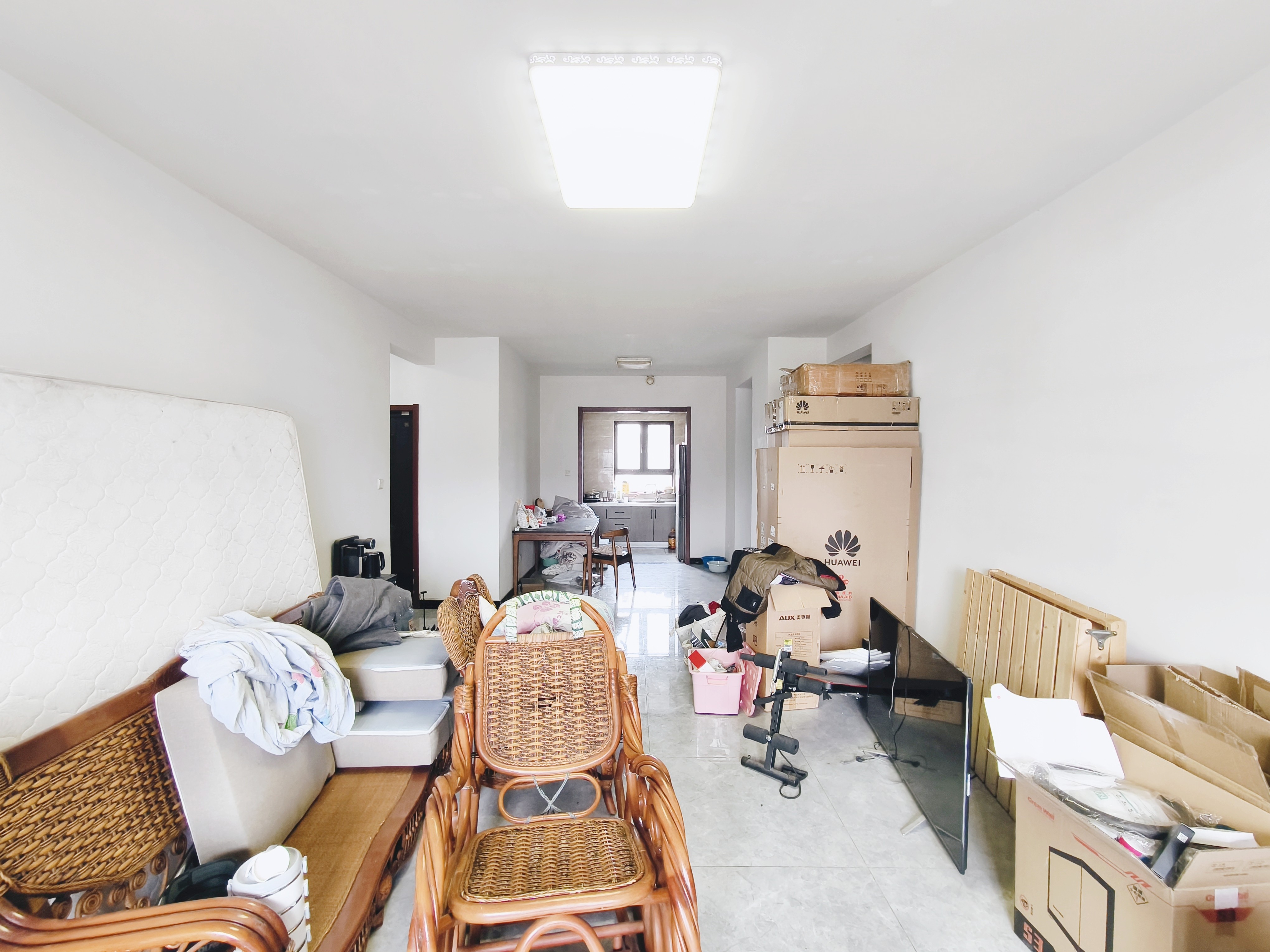  中新锦绣天地中苑二区 南北