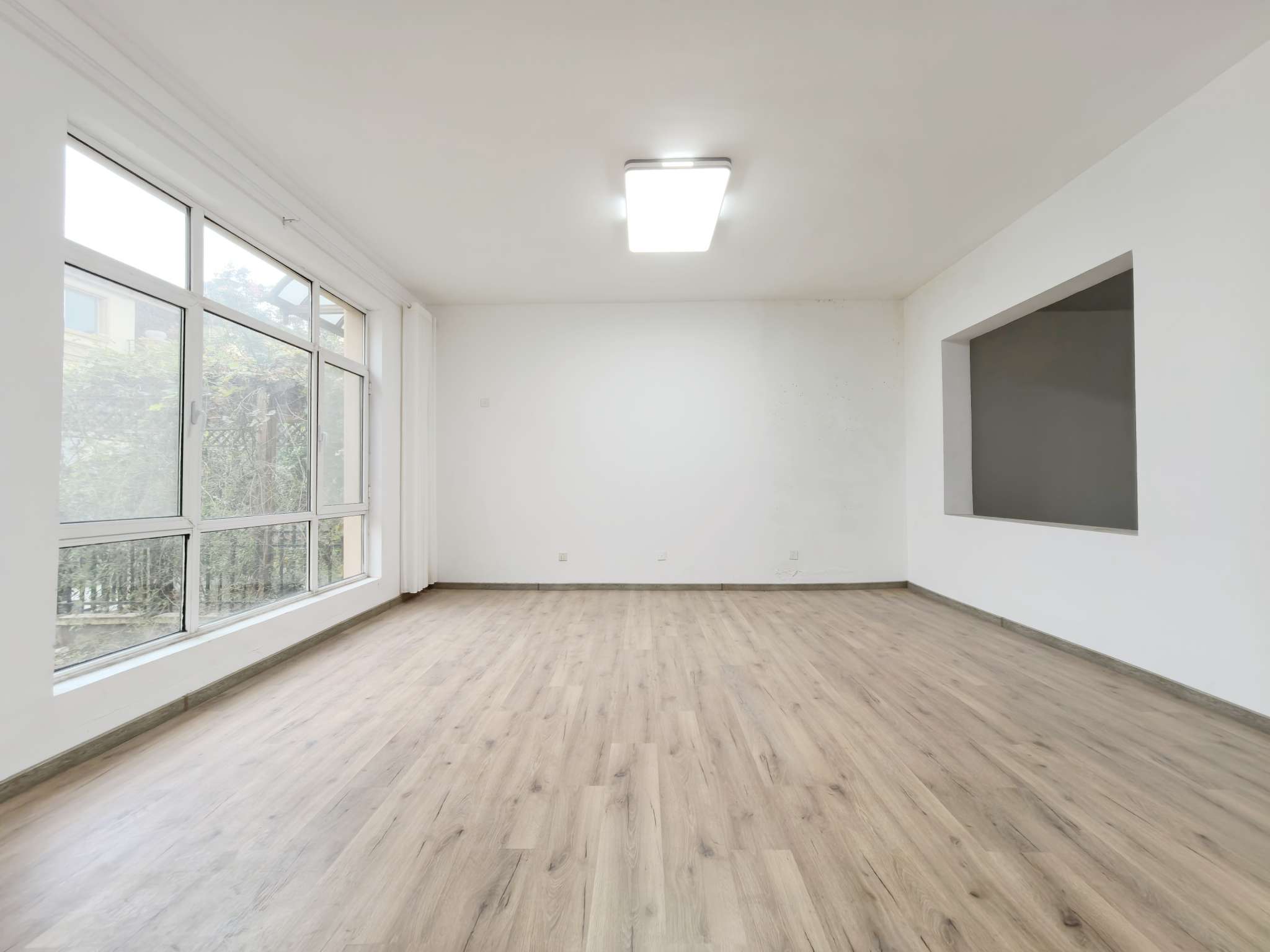  瑞境皇冠水岸 南北