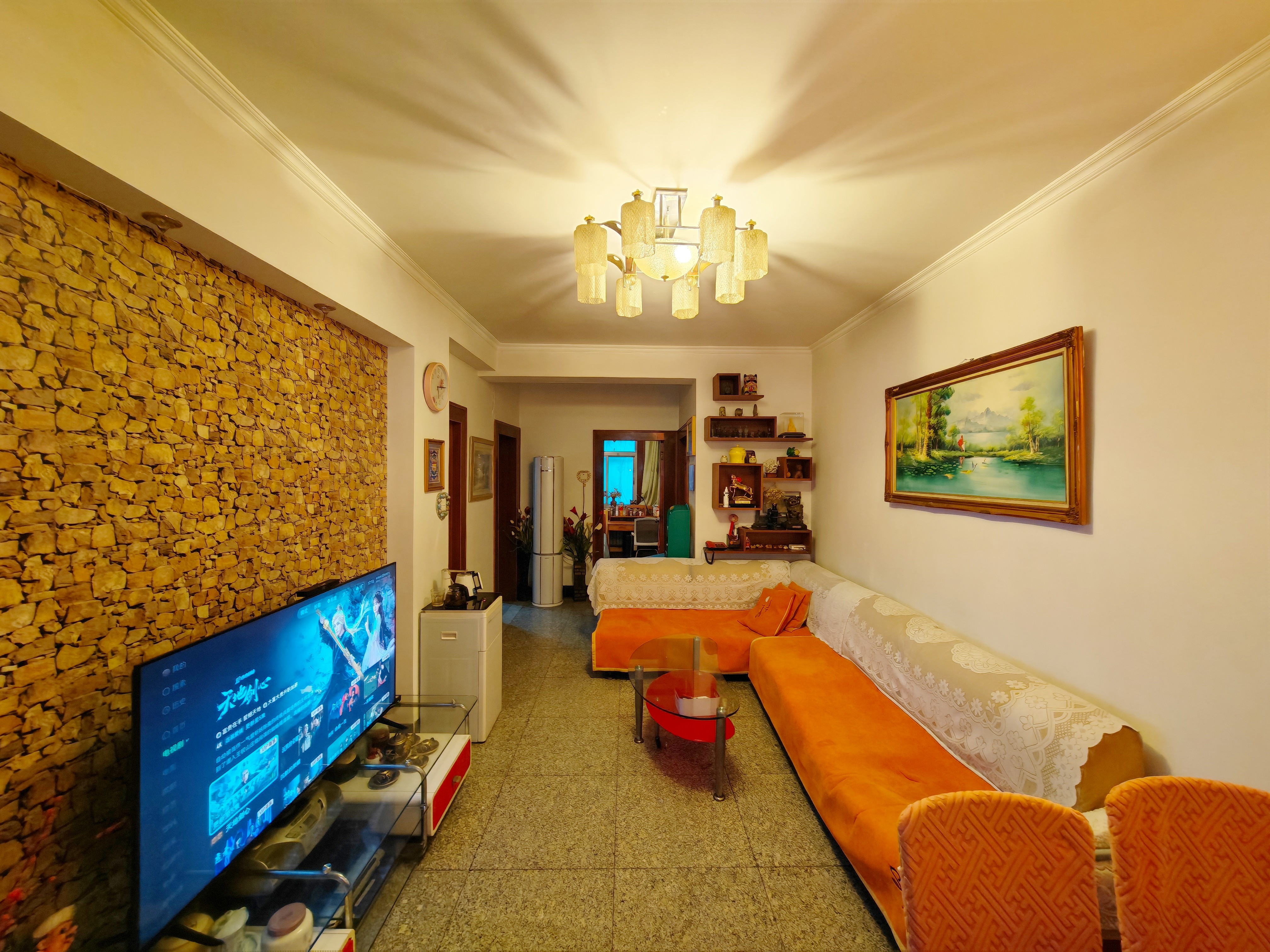  燕子山路41号 南北