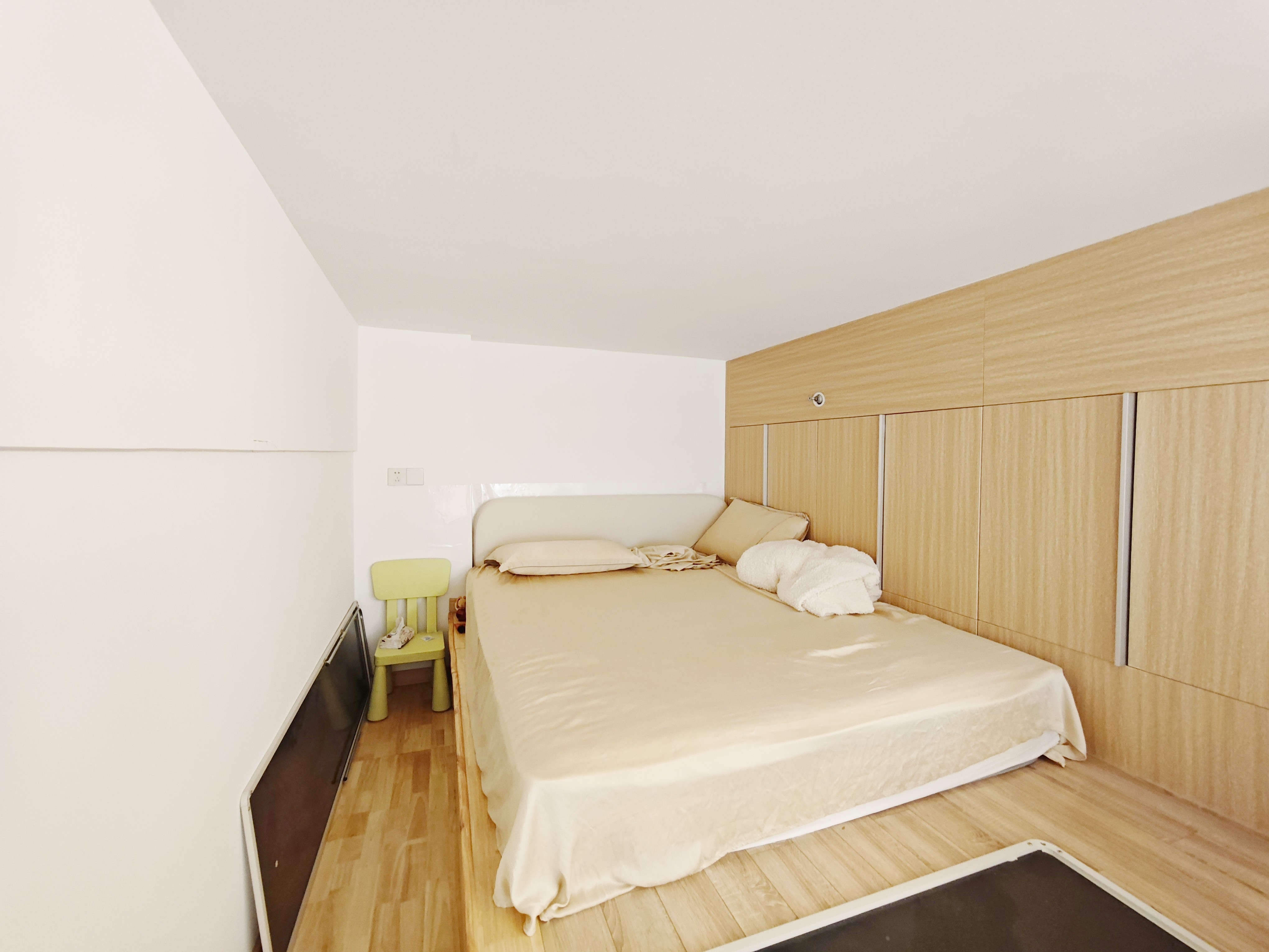 万科大都会万公馆