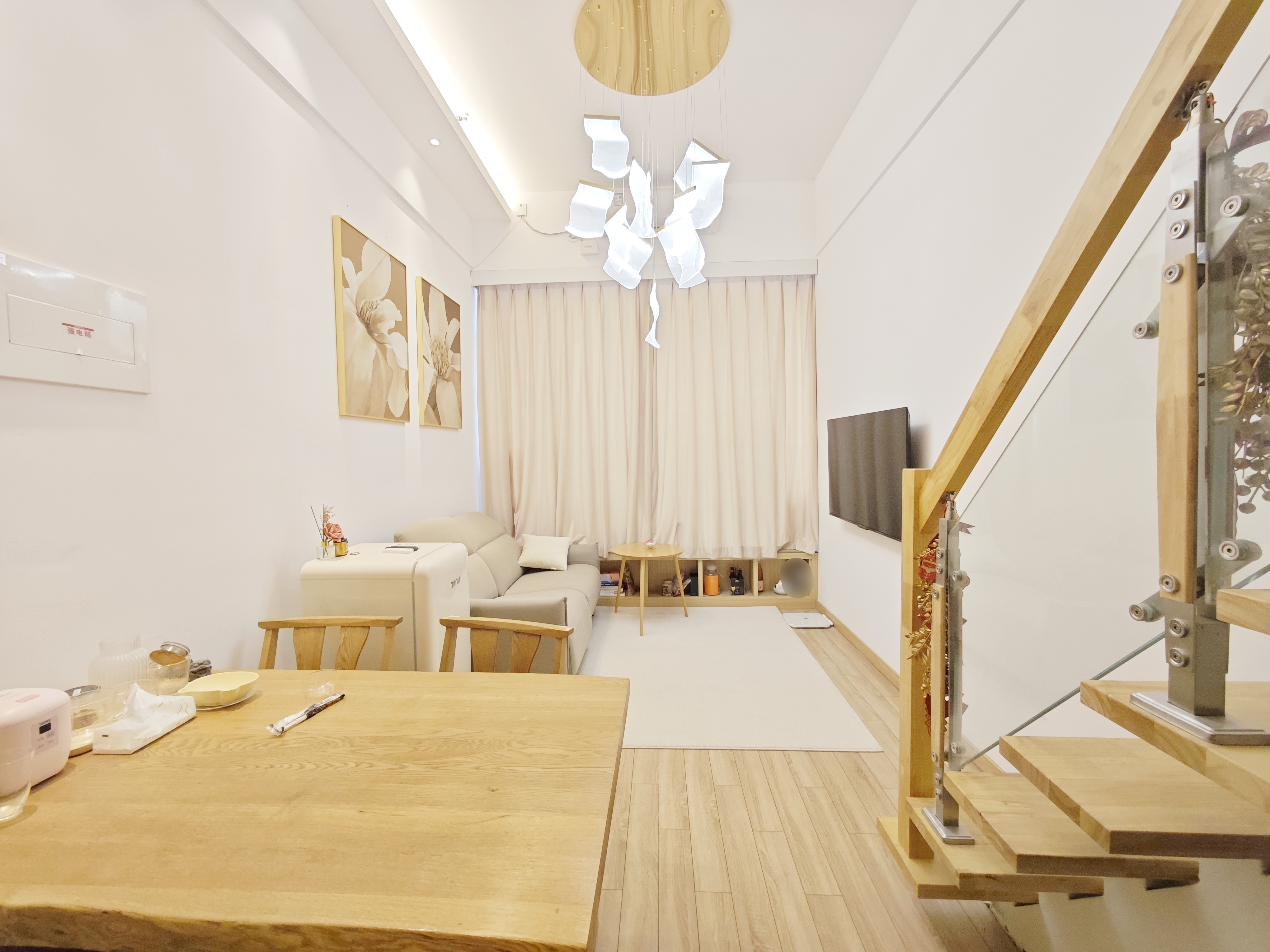  万科大都会万公馆 东