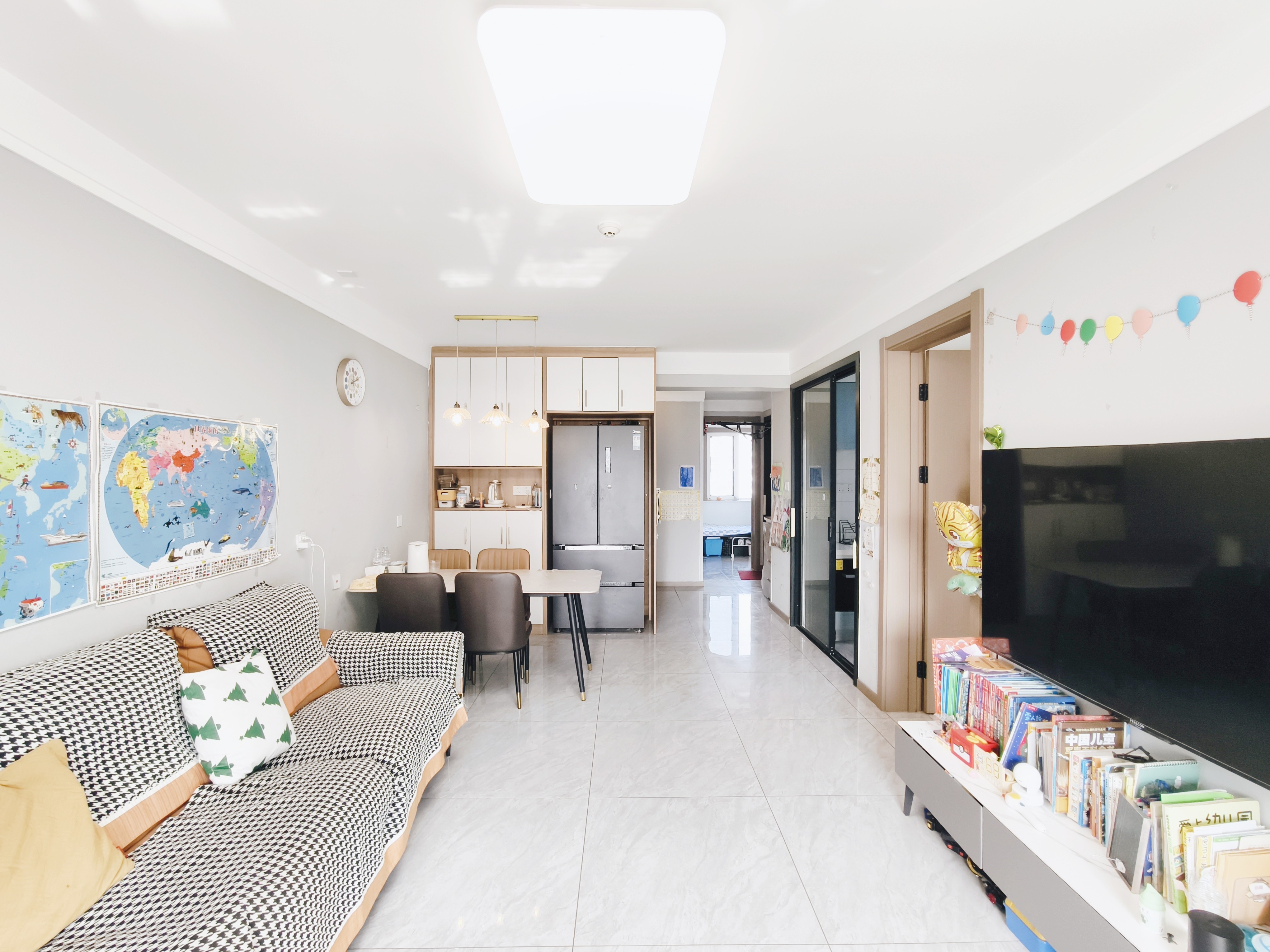  万科劝学里 南北